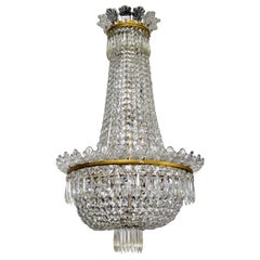 Très élégant lustre en cristal de Baccarat