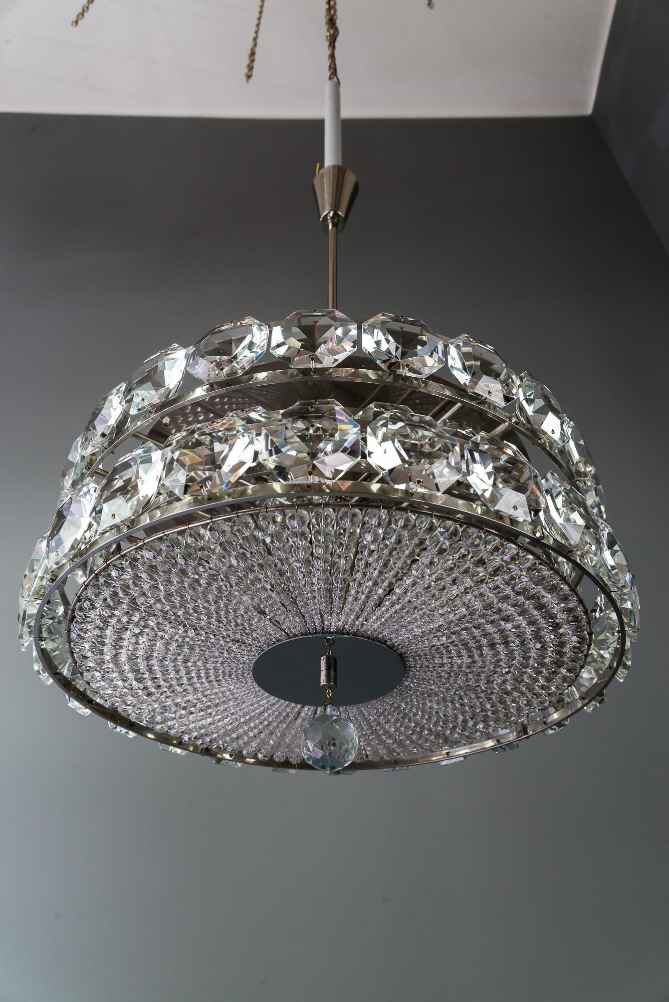 Very Elegant Bakalowits Chandelier, Vienna, circa 1950s For Sale 4