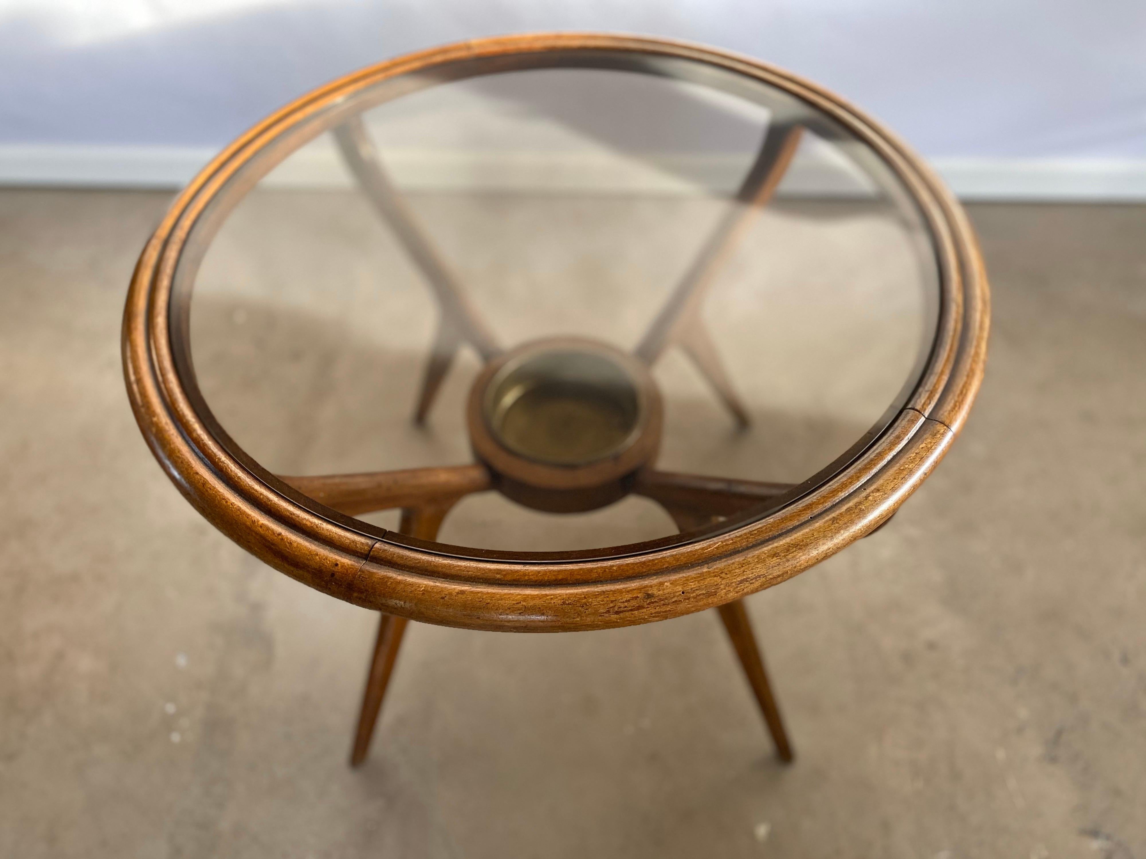 Very Elegant Gio Ponti Style Round Coffee Table In Good Condition In Amsterdam, NL