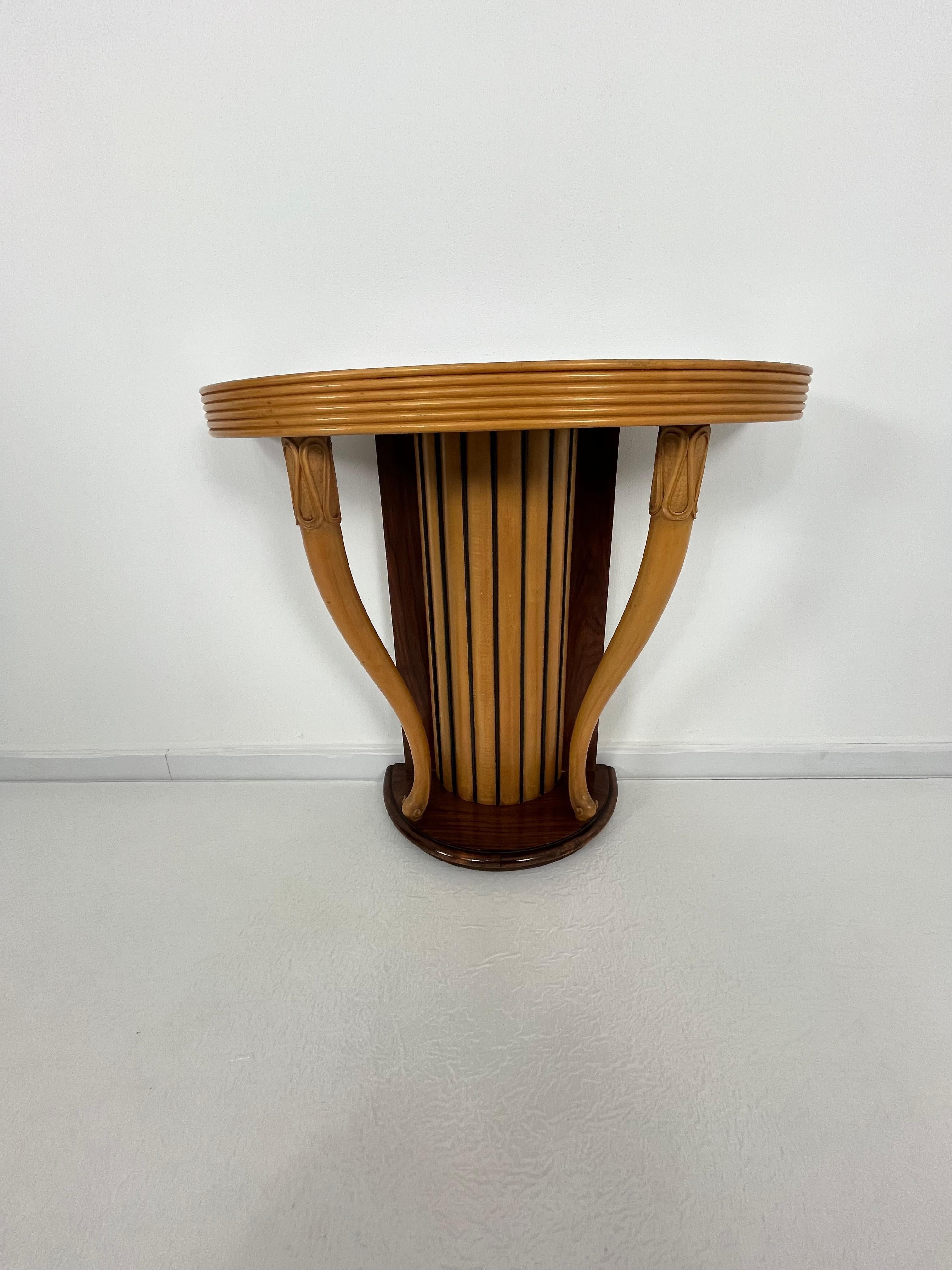 Sehr elegante italienische Konsole aus der Mitte des Jahrhunderts, Osvaldo Borsani zugeschrieben 1950er Jahre im Angebot 2