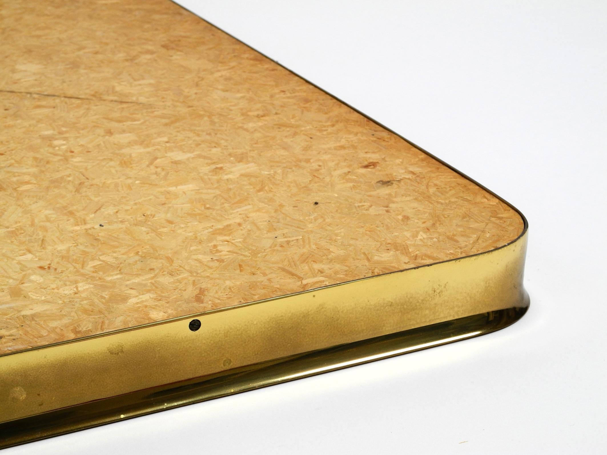 Very Elegant Minimalist Mid Century Brass Wall Mirror by Vereinigte Werkstätten For Sale 5