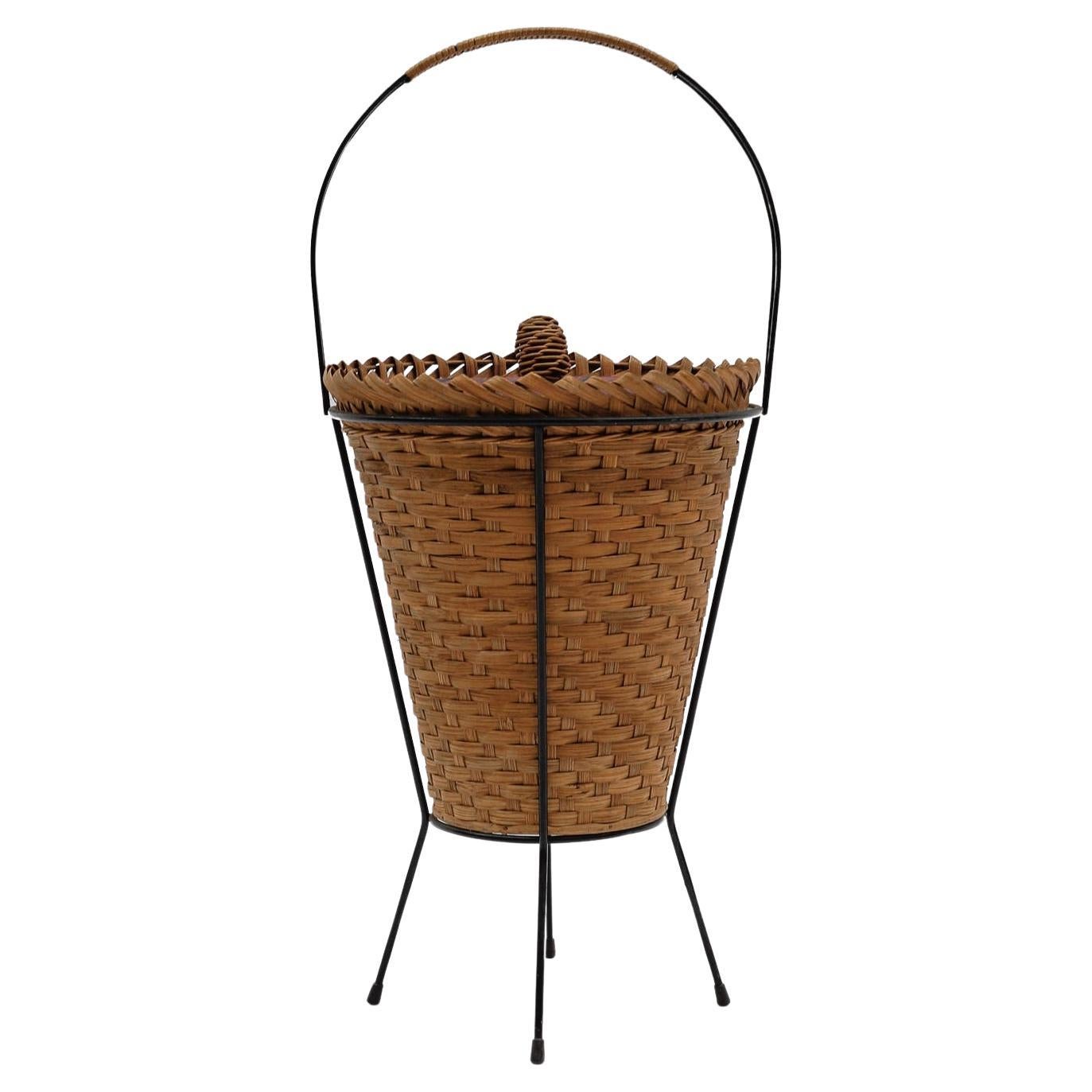 Eleganza del cesto da cucito in vimini di rattan, anni '60
