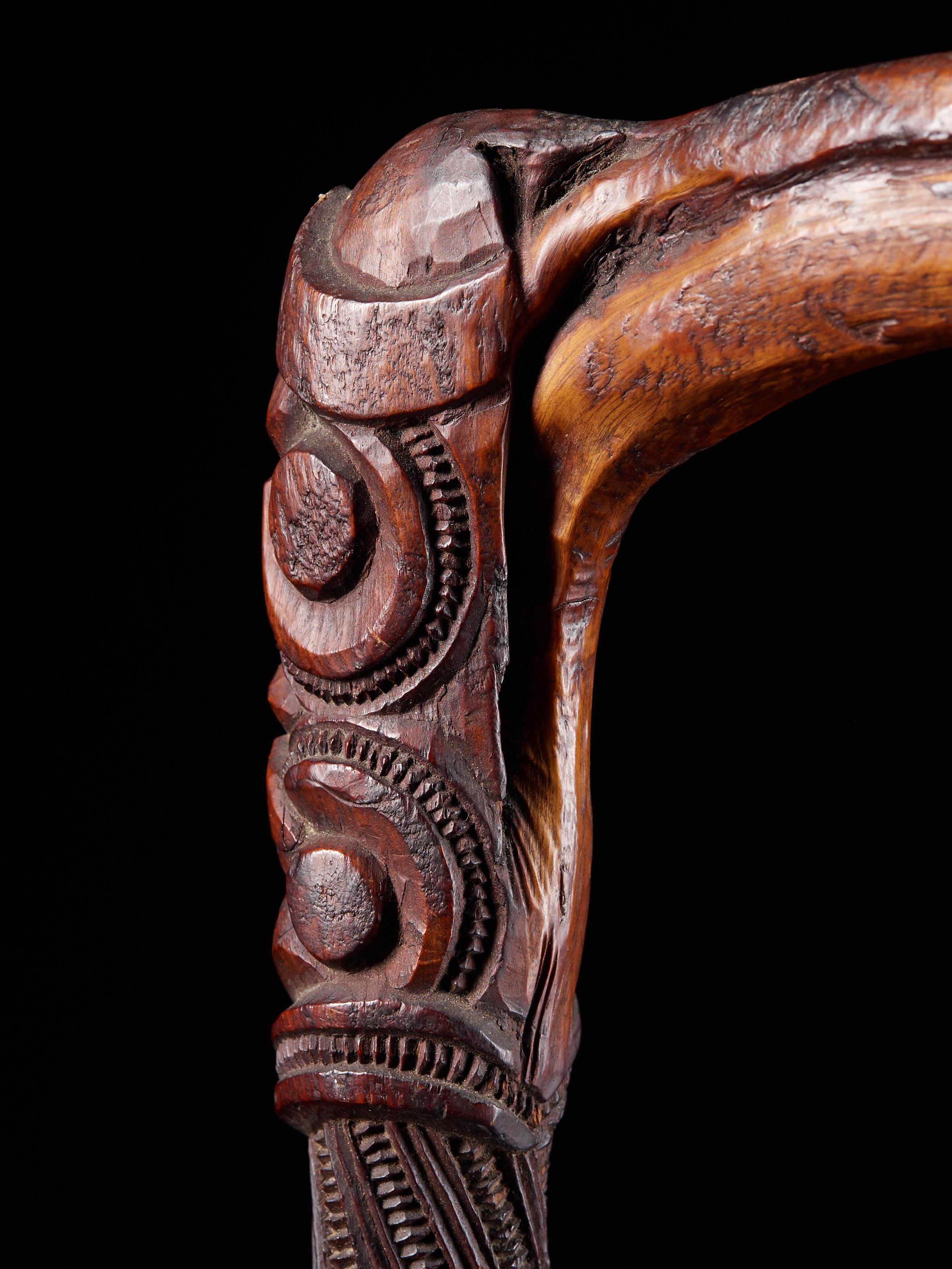 19th Century Very Elegant Tokotoko, Carved Maori Walking or Orators Stick