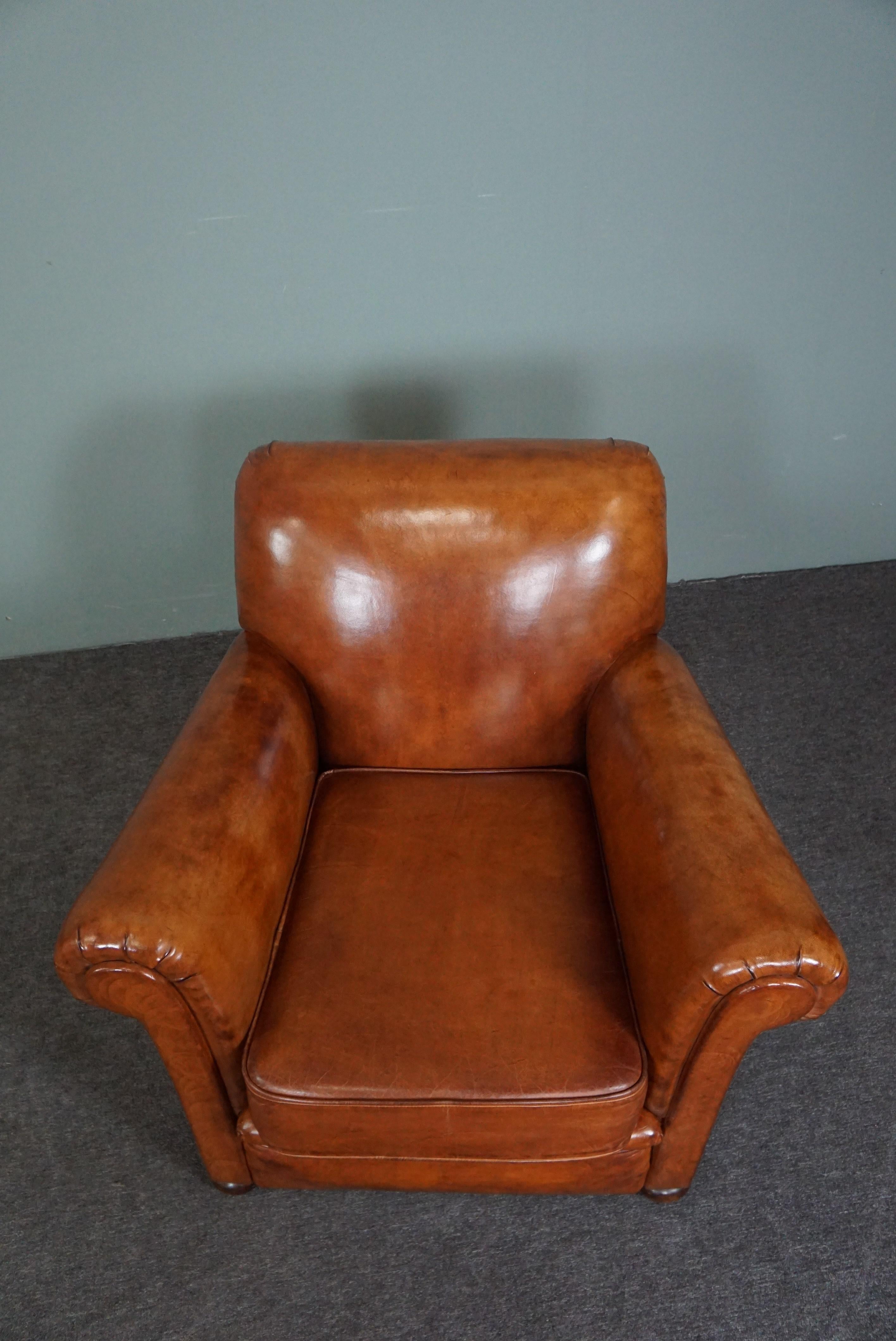 Very exclusive newly upholstered old sheep leather armchair In Good Condition For Sale In Harderwijk, NL