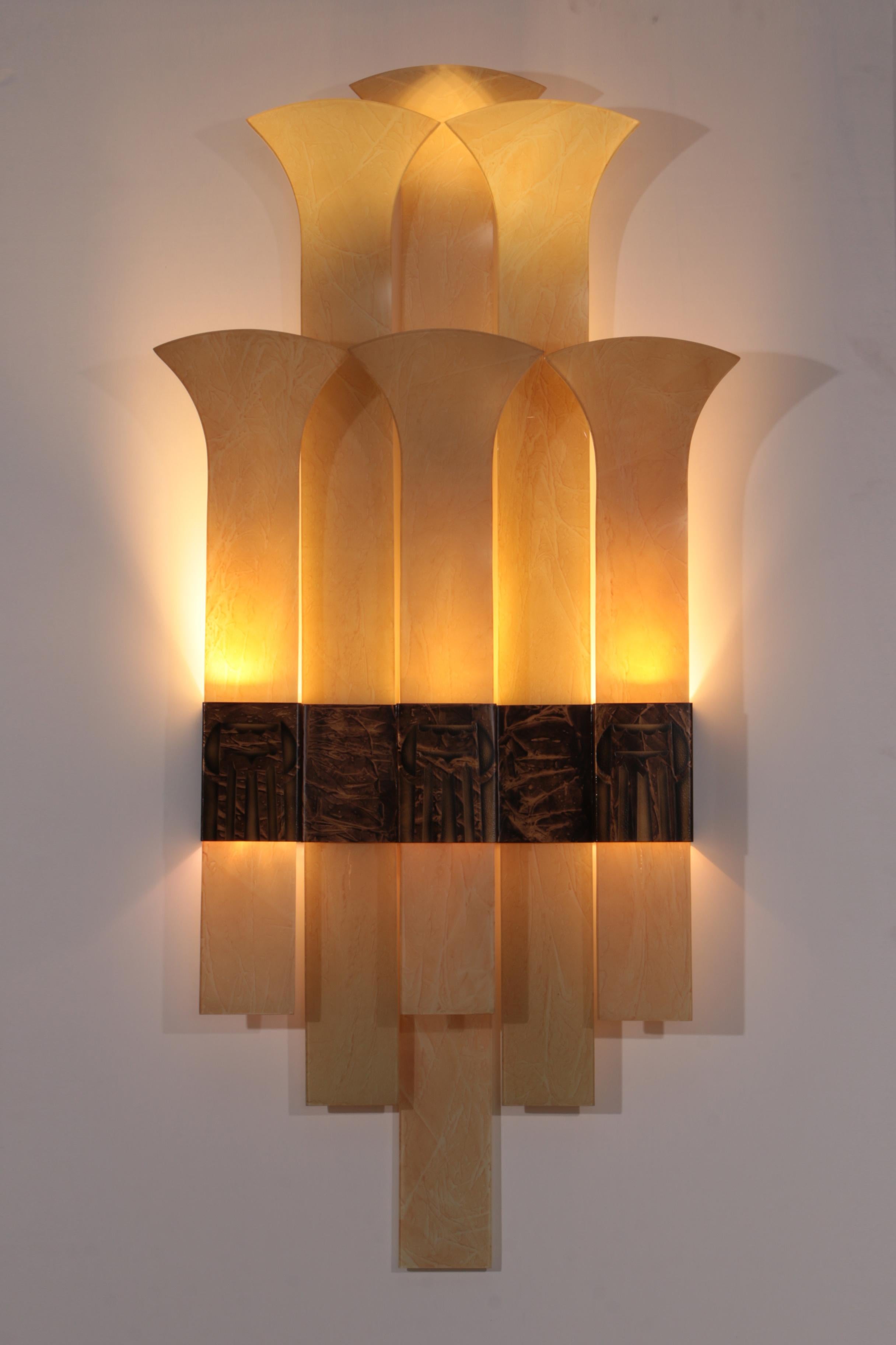 Mid-20th Century Very exclusive, very large wall lamp from the Dutch Theater Thalia IJmuiden 1930 For Sale