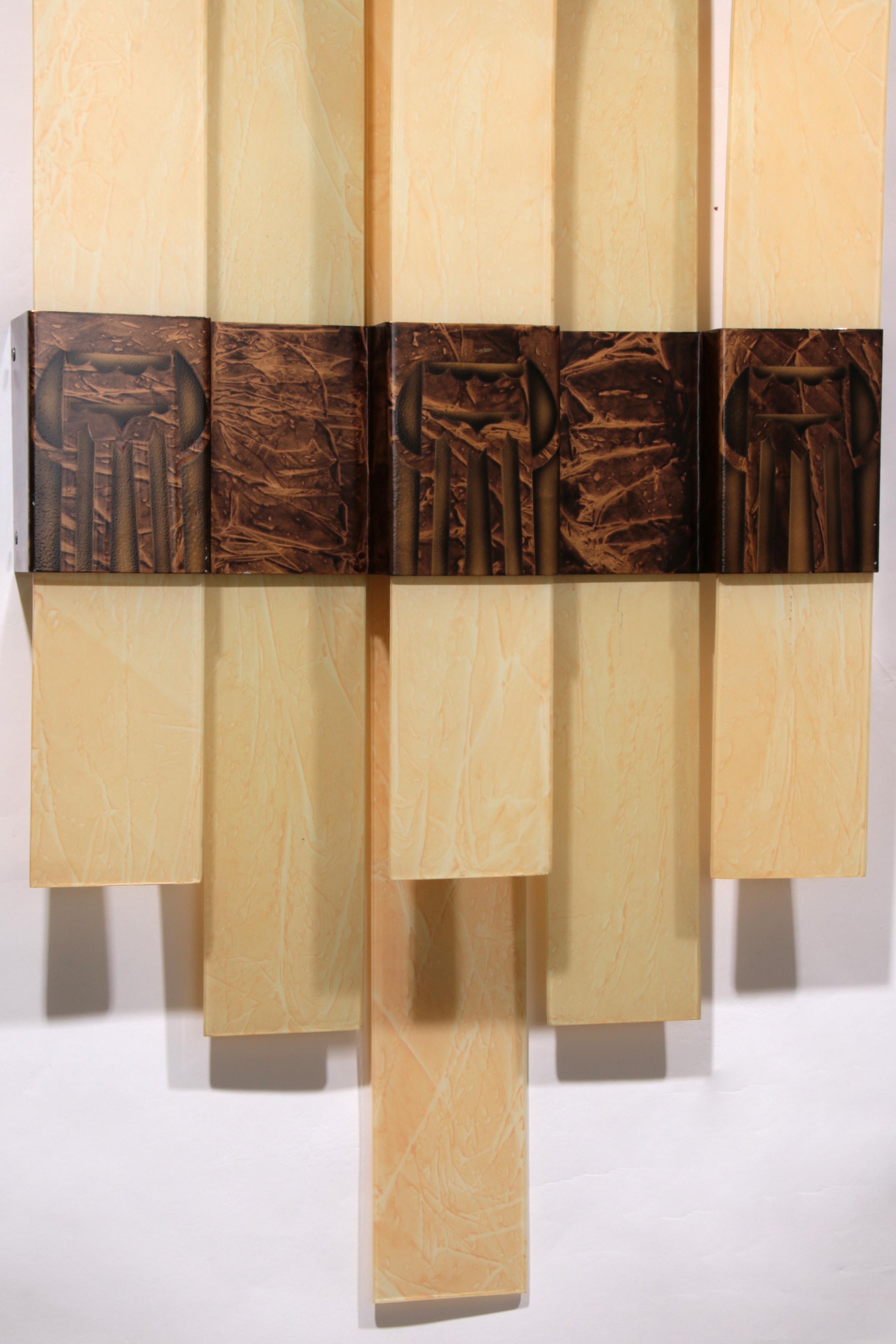 Very exclusive, very large wall lamp from the Dutch Theater Thalia IJmuiden 1930 For Sale 4