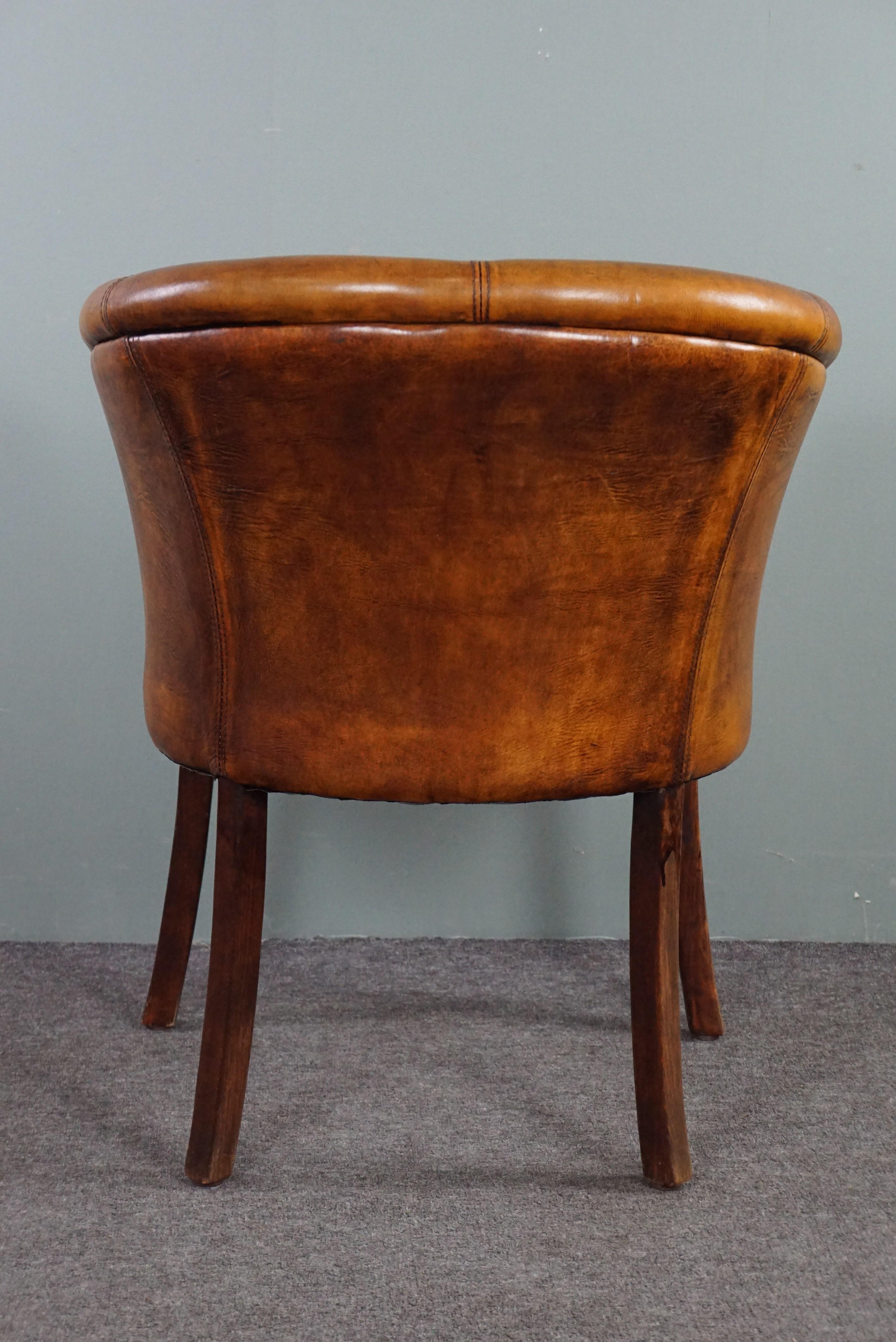 Very expressive side chair/tubchair made of sheep leather In Good Condition For Sale In Harderwijk, NL