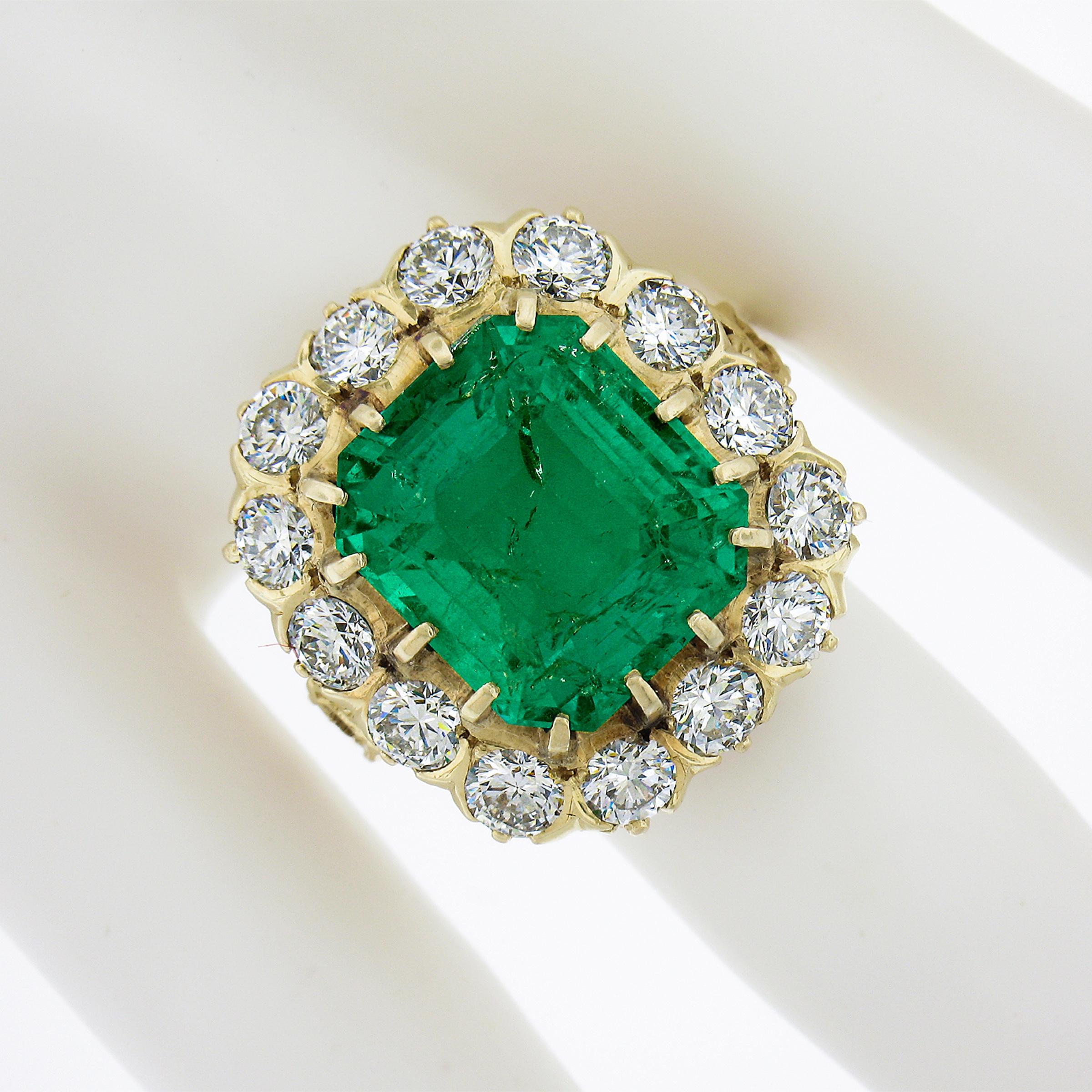 VERY FINE 18k Gold 14.3ctw AGL Colombian Emerald & Diamond Halo Cocktail Ring In Good Condition For Sale In Montclair, NJ