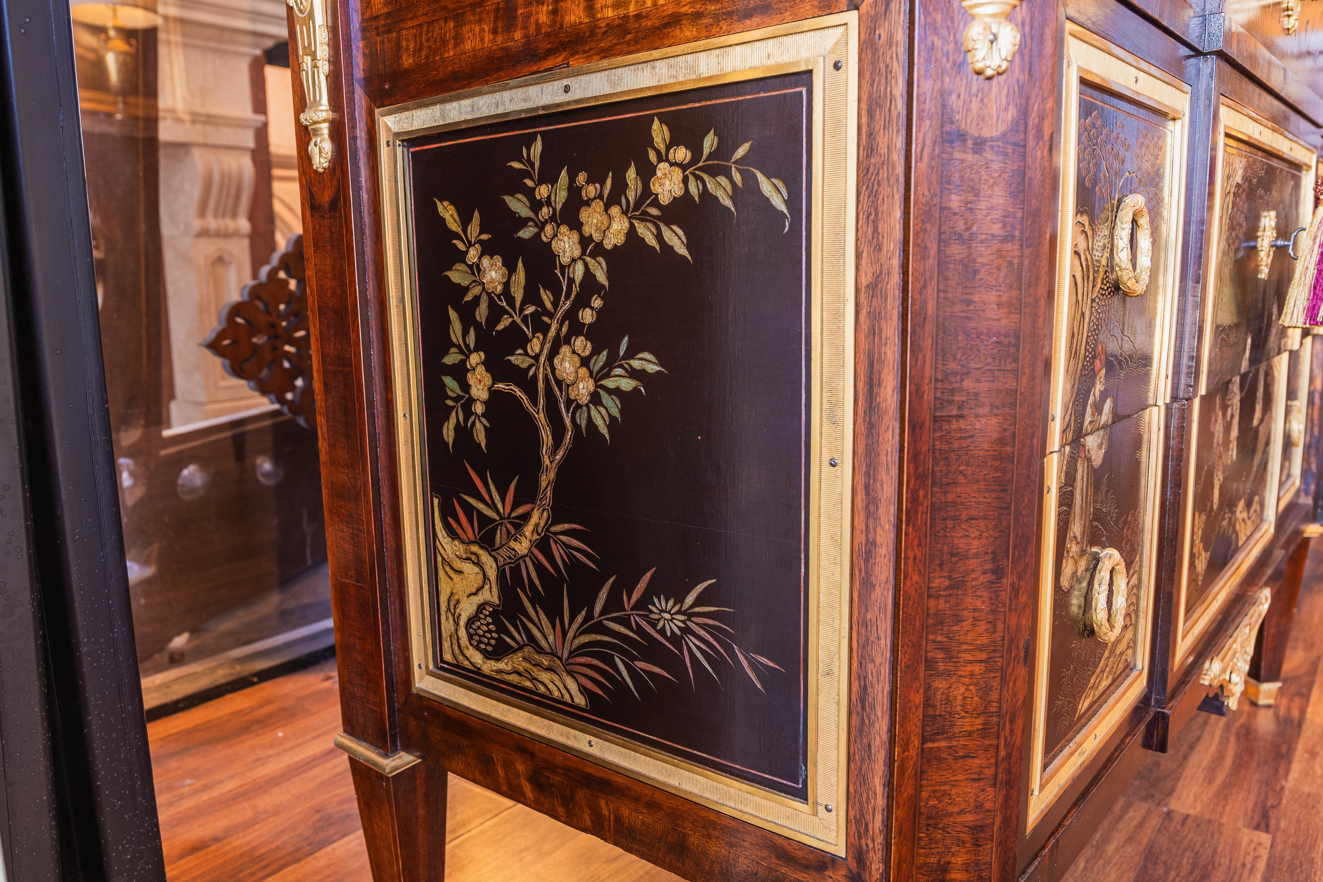 Gilt Very Fine 19th century French Coromandel and gilt bronze marble top commode For Sale