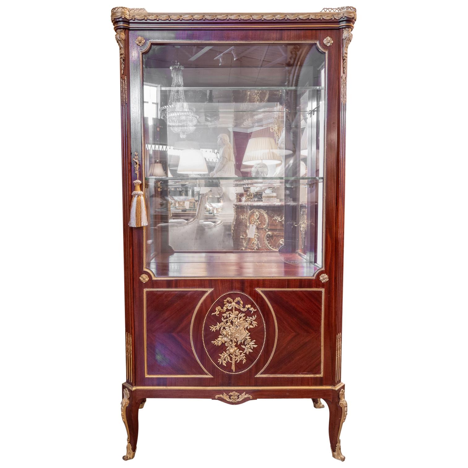 Very Fine 19th Century French Louis XVI Vitrine Signed Duvivier, Paris