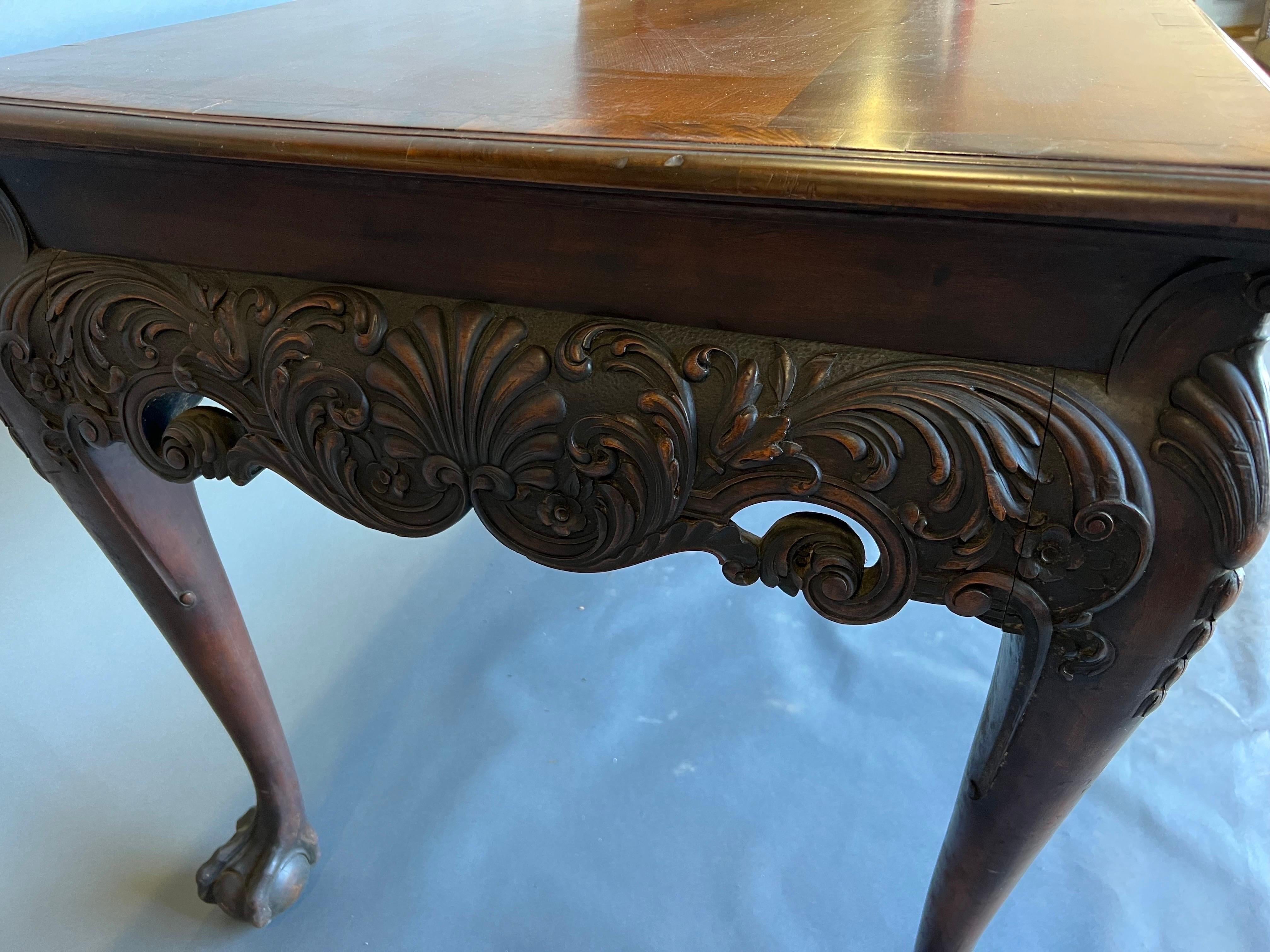 Très belle table console en acajou du 19ème siècle estampillée Gillows en vente 4
