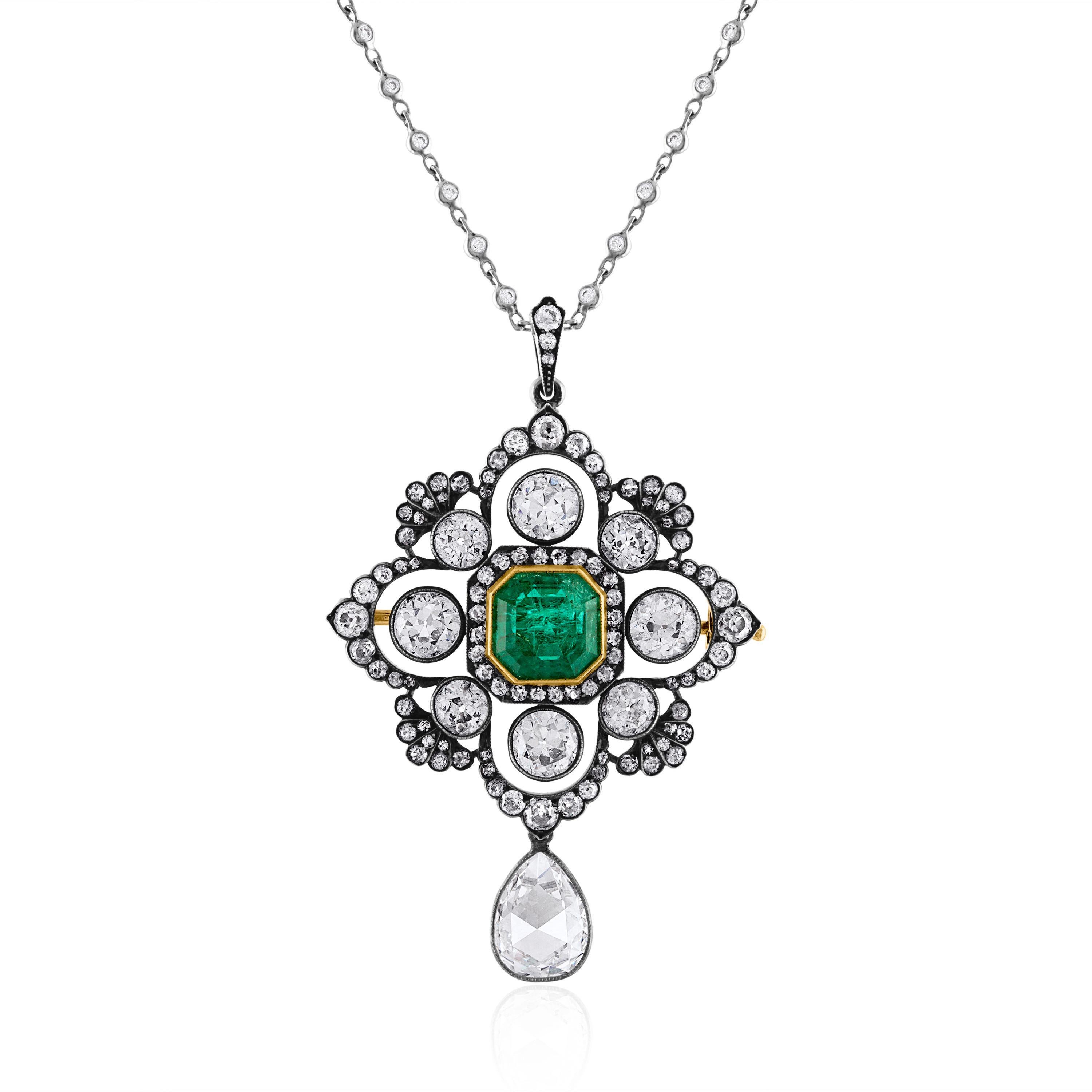 Women's or Men's  Victorian 4.26 Carat Colombian Emerald and 8.49 Carat Diamond Pendant Brooch For Sale