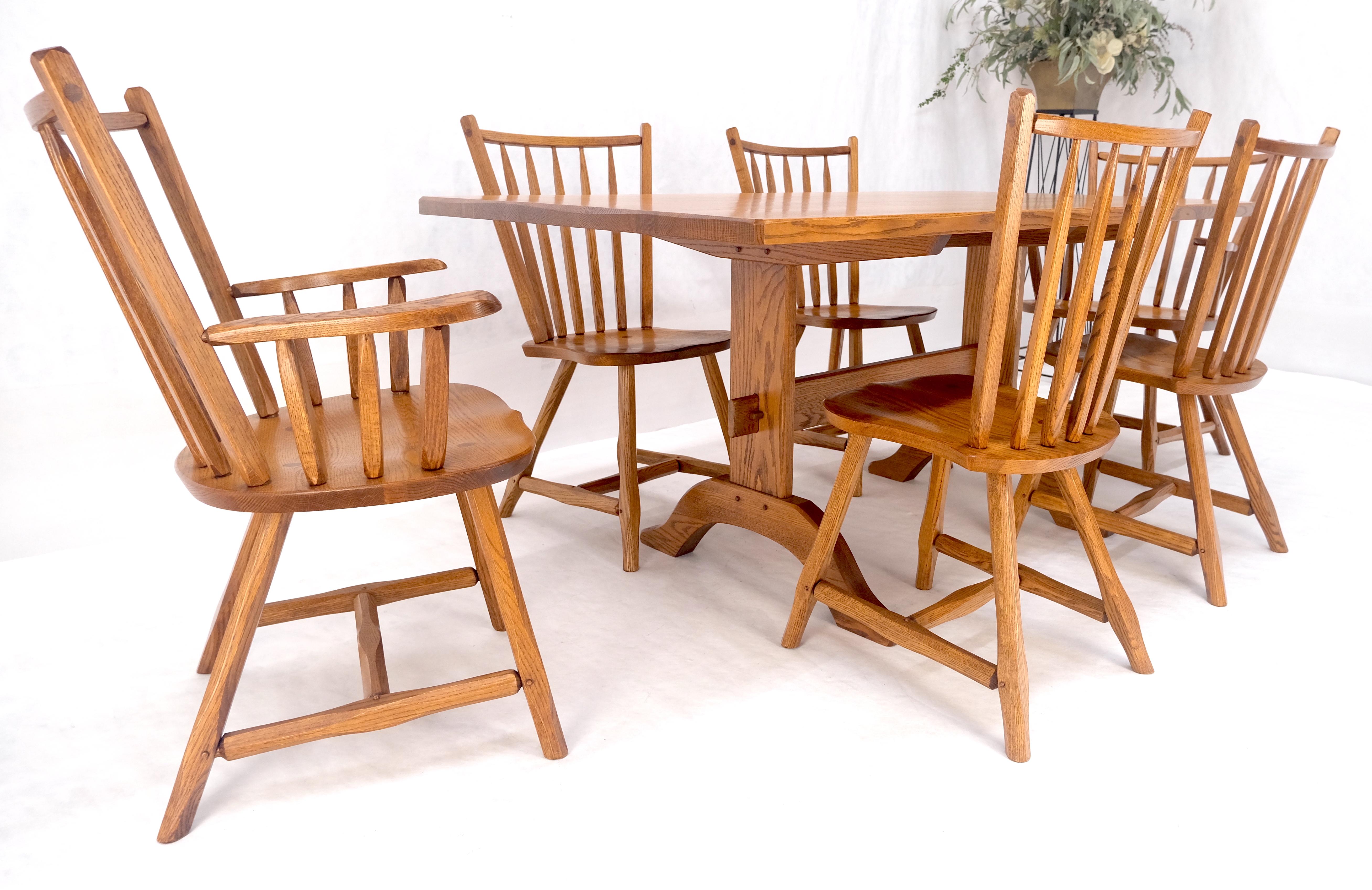 Très belles chaises de salle à manger en chêne massif, toutes articulations chevillées, ensemble de table MINT en vente 1