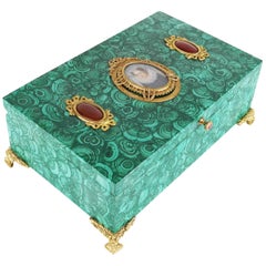 Very Fine and Rare Big 19th Century Russian Malachite and Semiprecious Stone Box