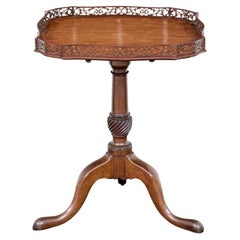 Very Fine Antique Chinese Chippendale Style Mahogany Tea Table