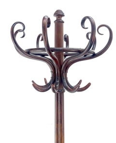 Very Fine c1920s Thonet Atr. Bent Beechwood Revolving Coat Rack
