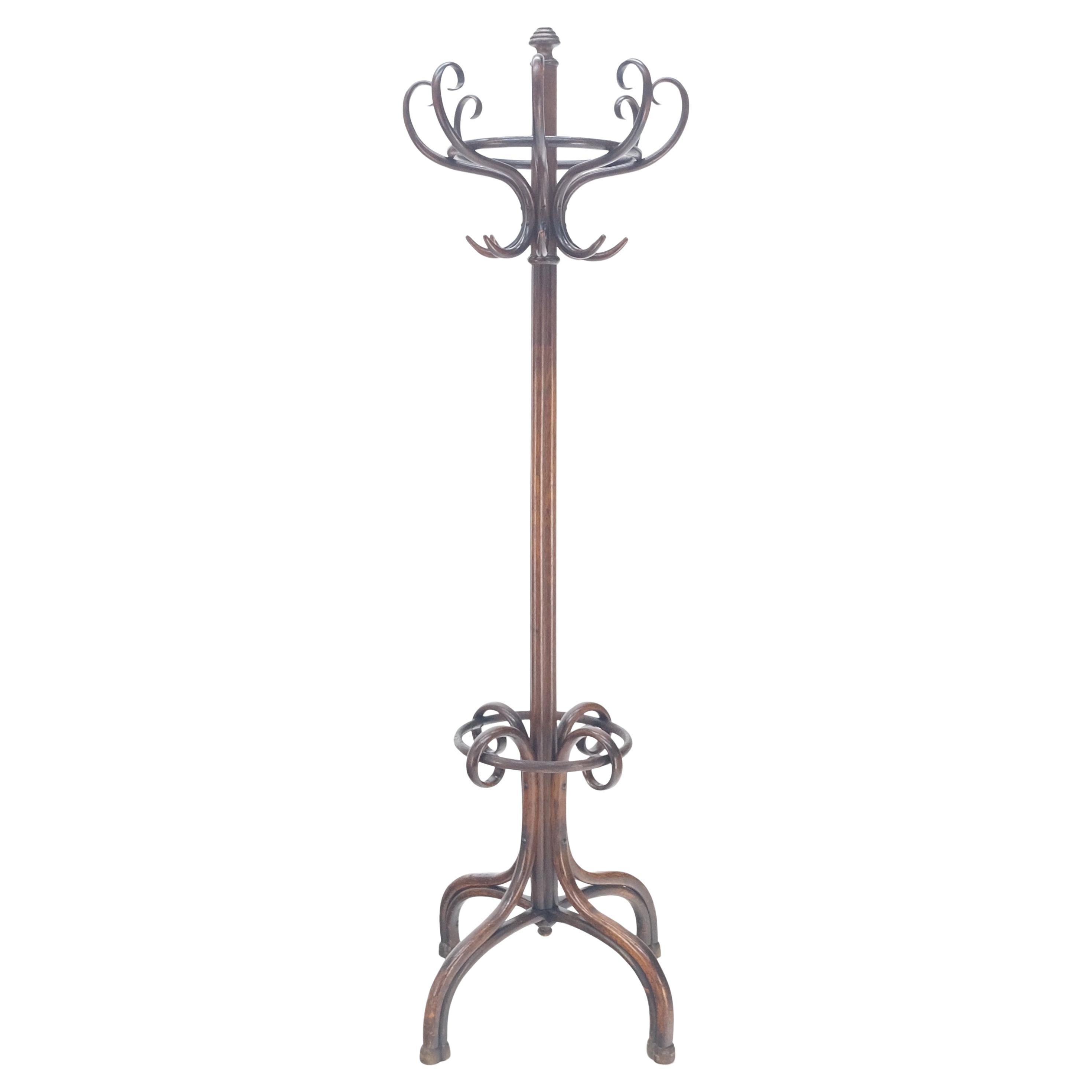 Very Fine c1920s Thonet Atr. Bent Beechwood Revolving Coat Rack