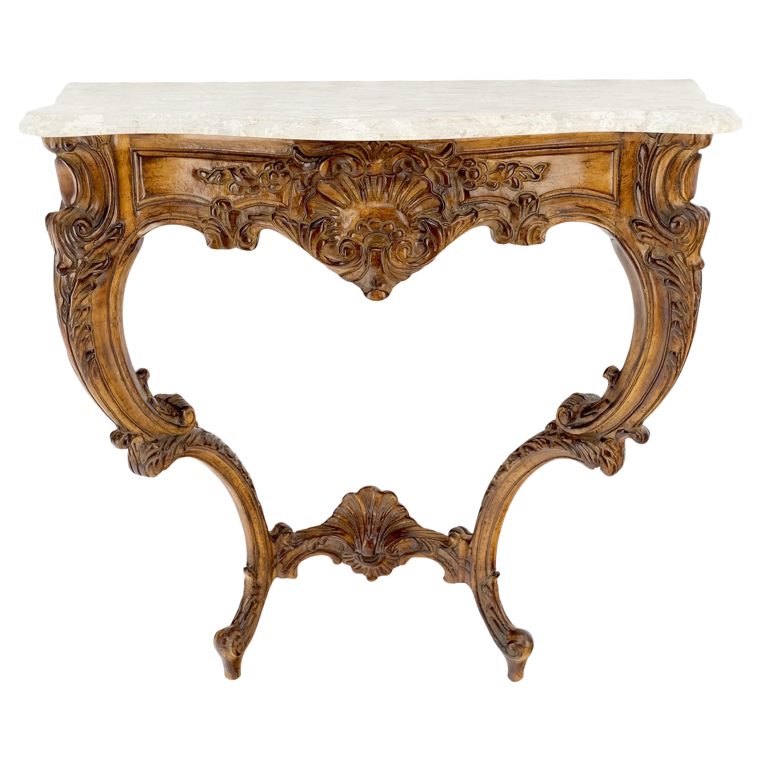Very Fine Carved Beige Marble Top Italian Console Hall Table MINT! In Excellent Condition For Sale In Rockaway, NJ