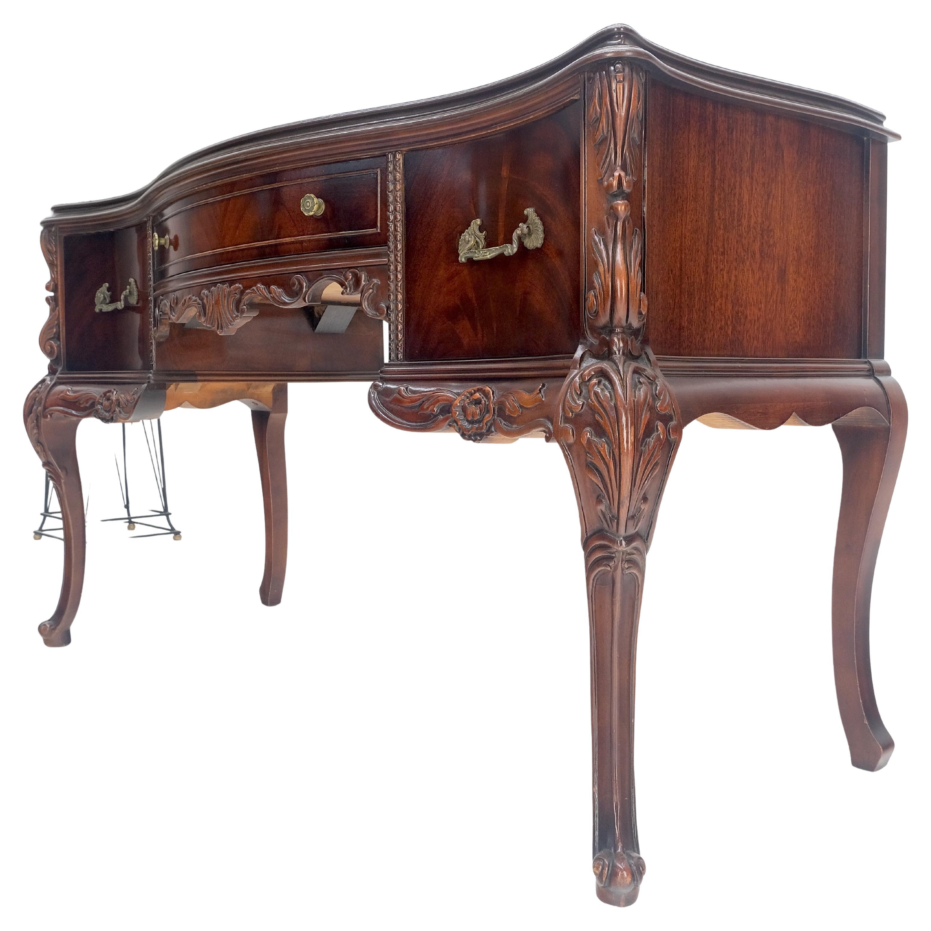Very Fine Carved Mahogany 3 drawers c1940s Vanity Console Table Writing Desk For Sale