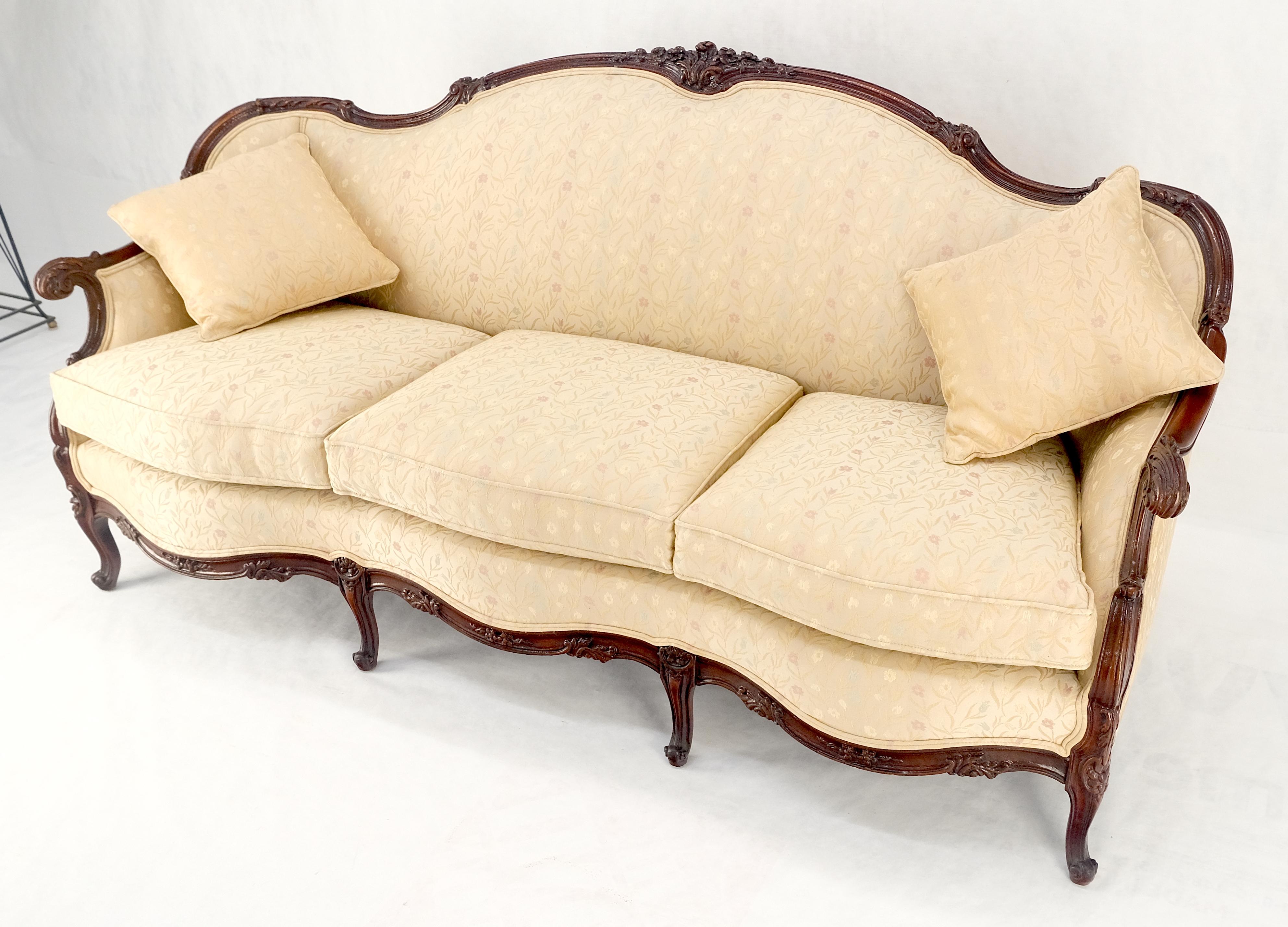 Sehr fein geschnitzt Mahagoni Frame Creme Polsterung Curved Back Französisch Sofa MINT! im Angebot 5