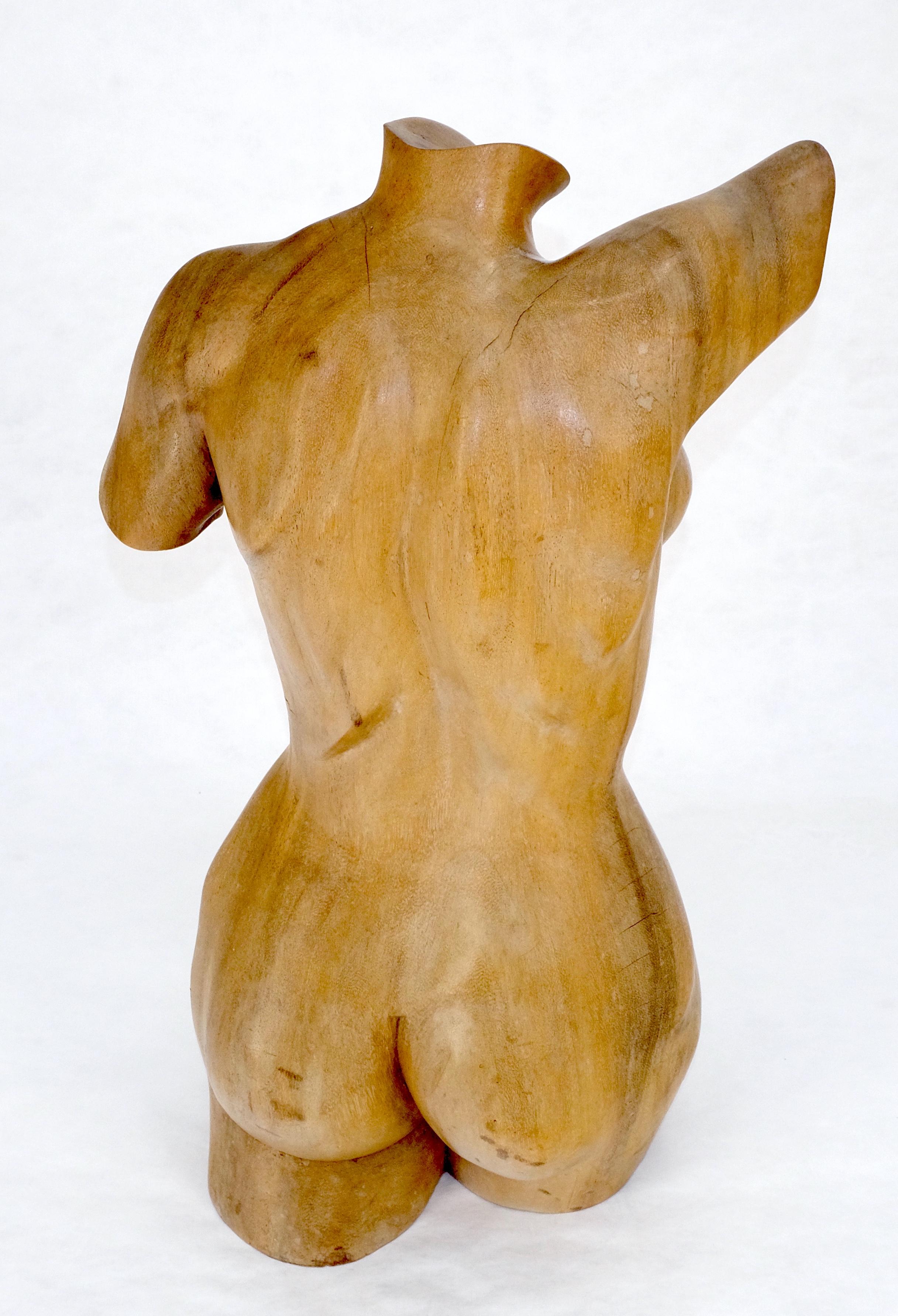 Legno massiccio Scultura in legno di mango oliato molto fine di un busto femminile nudo MINT in vendita