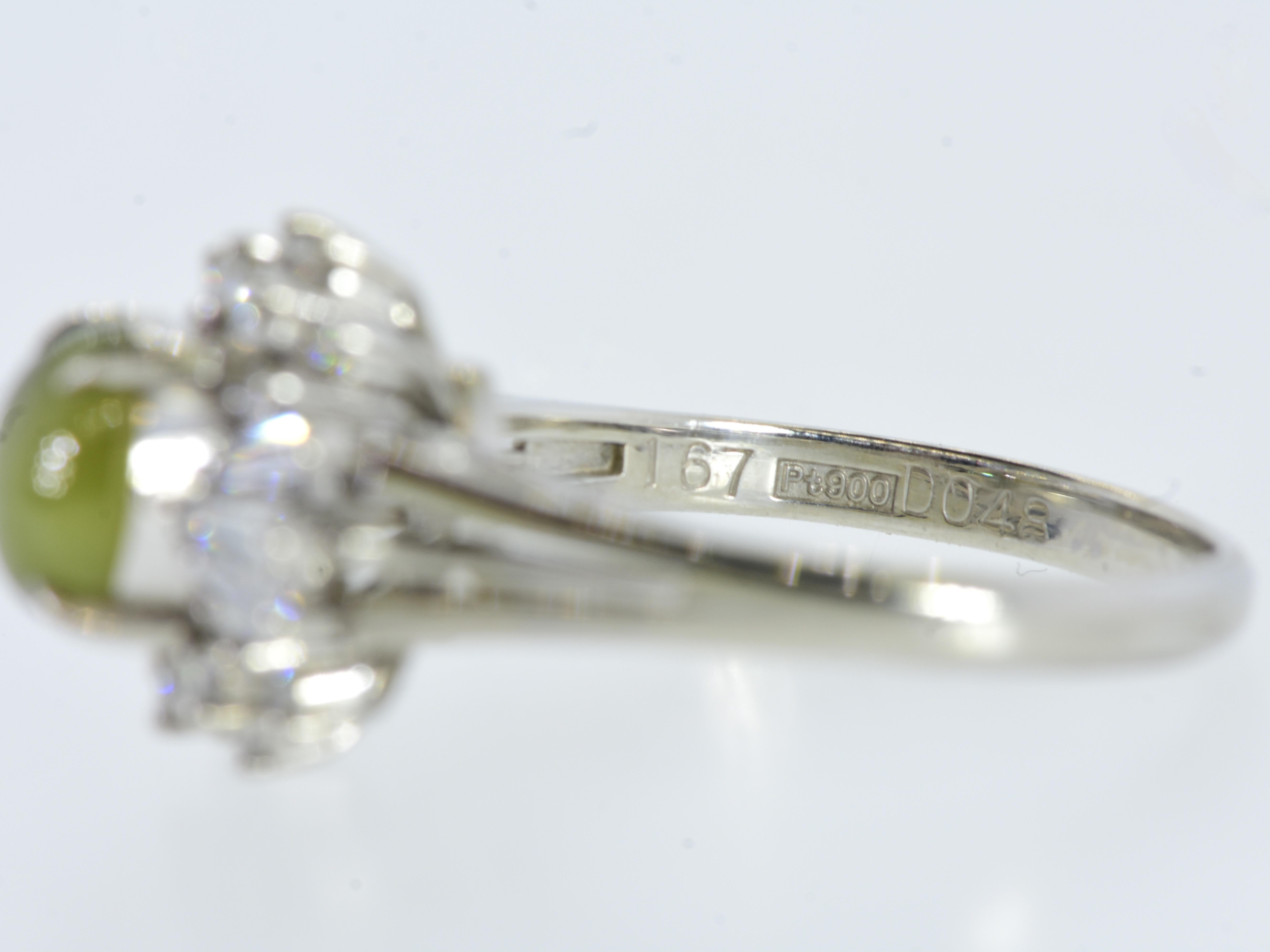 Very Fine Intense color Cat's Eye Chrysoberyl & White Diamond Platinum Ring. For Sale 10