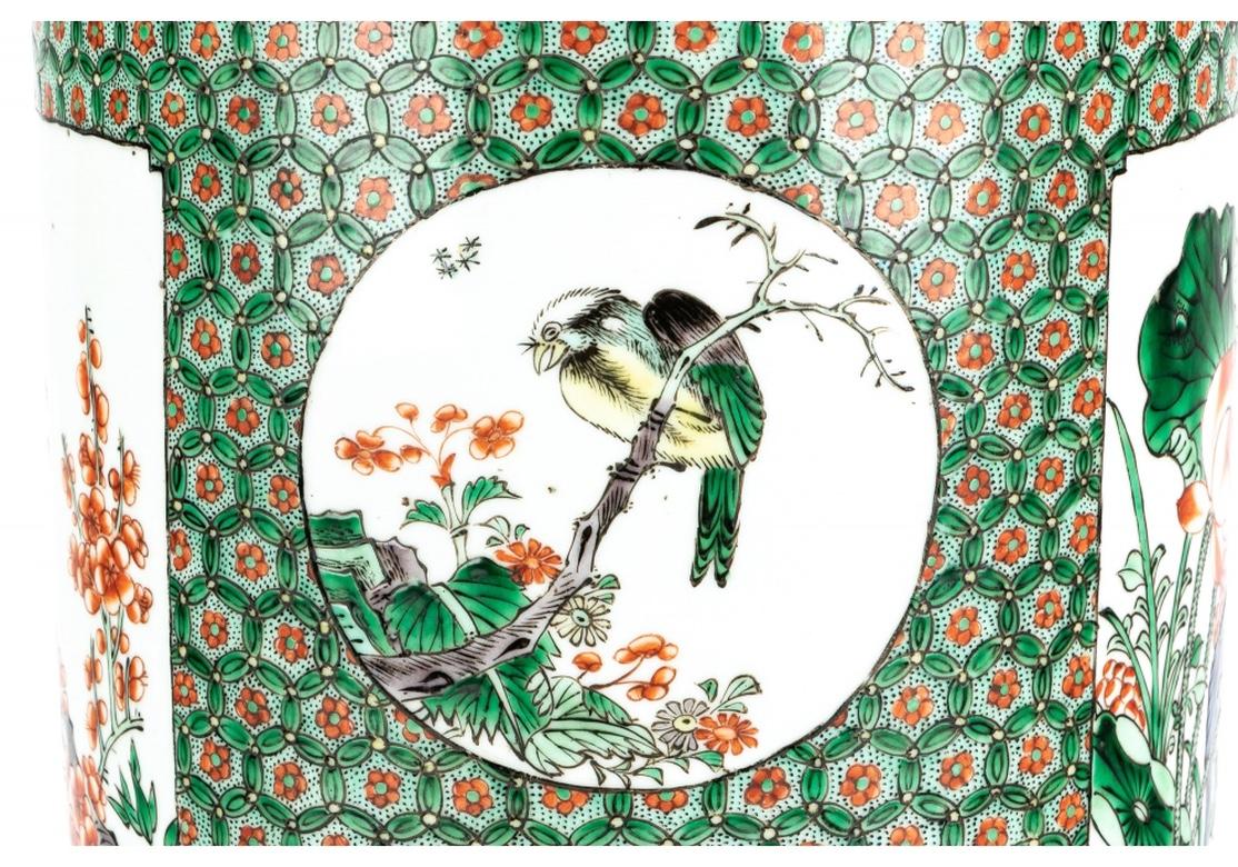 Feine chinesische Porzellanvase als Tischlampe montiert (Ming-Dynastie) im Angebot