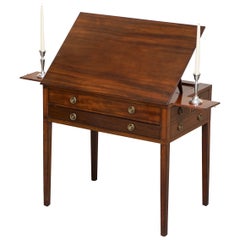 Georgianischer Mahagoni-Lesetisch mit Kerzenständern und -Schleifen, um 1780