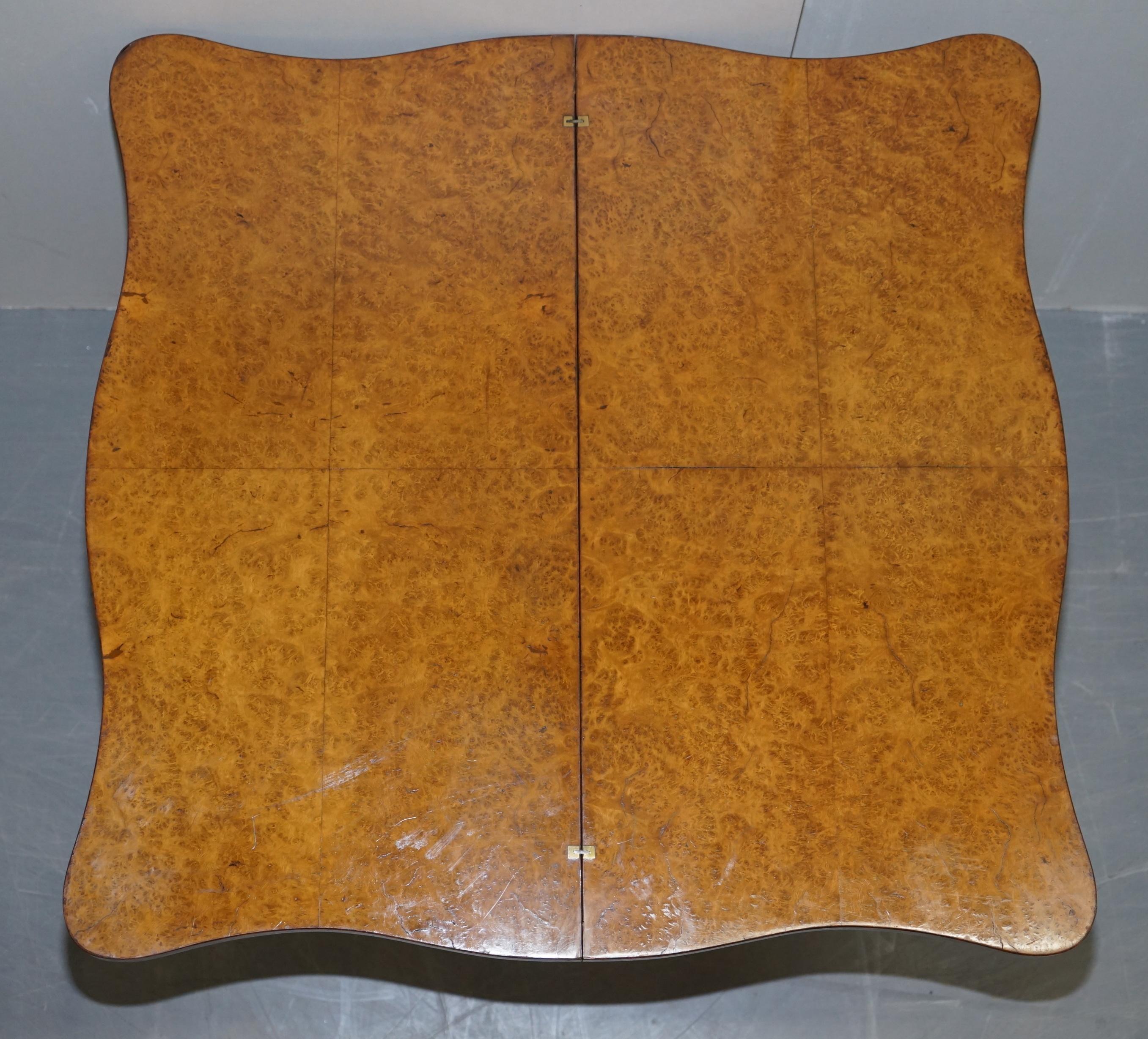 Very Fine circa 1835 William IV Antique Pollard Oak Folding Card Pedestal Table For Sale 10