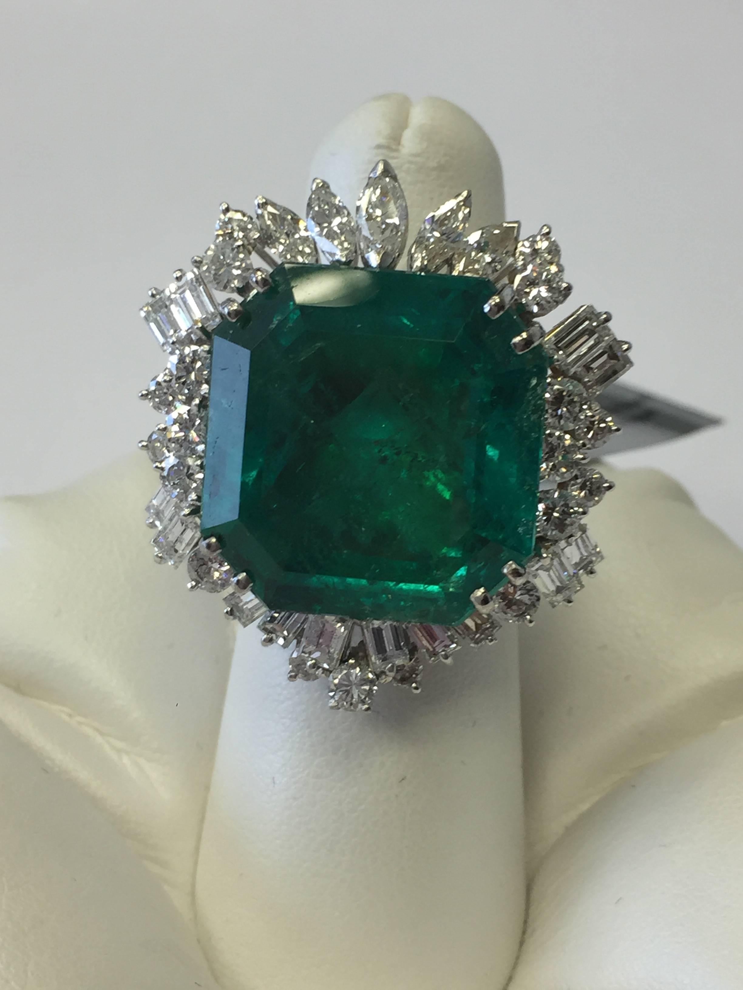 Colombian Emerald Octagon and Diamond Ring 3