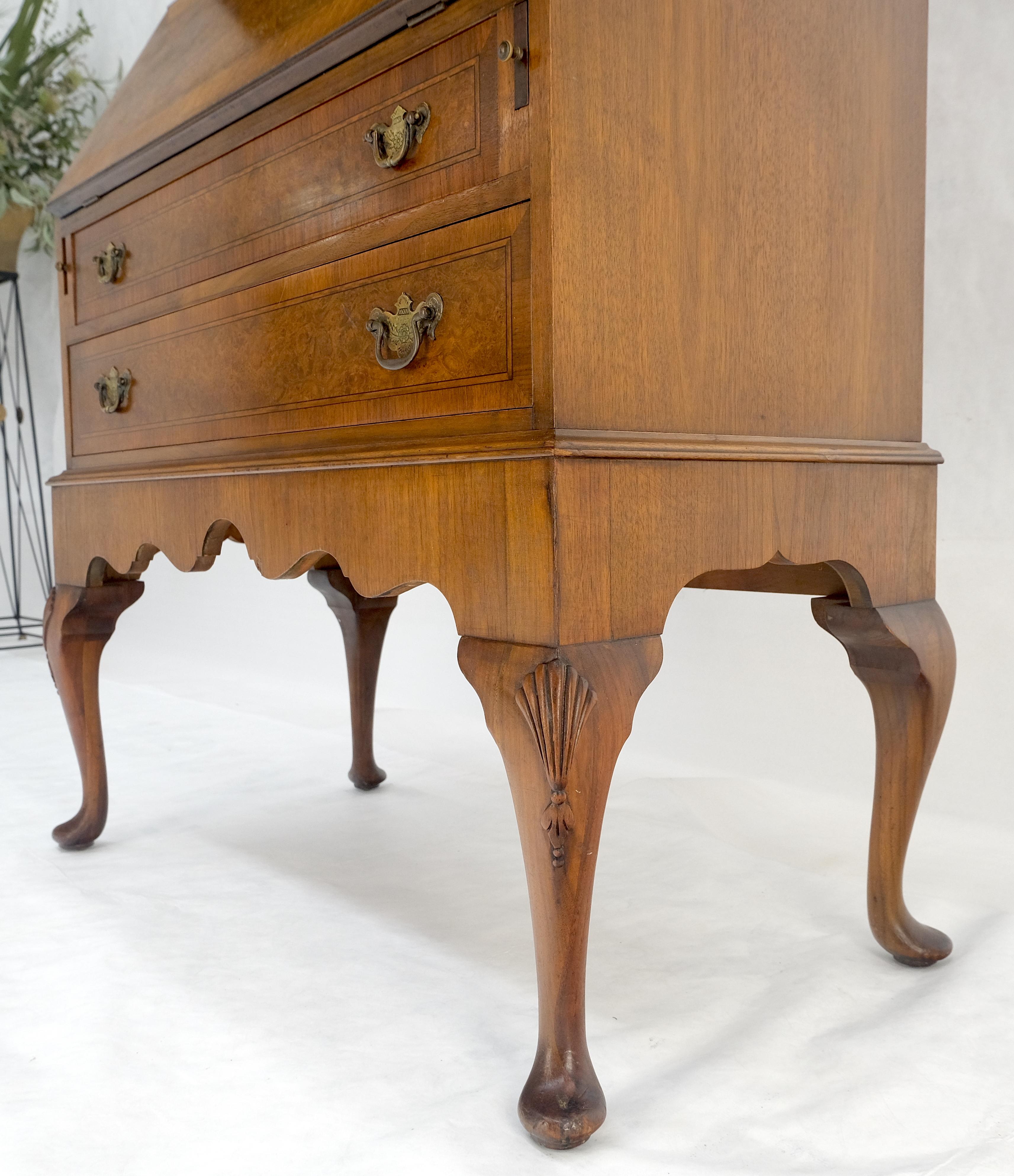 Muy fino Compacto Burl Wood Queen Ann Secretario Escritorio Librería Cómoda Cajones en venta 6