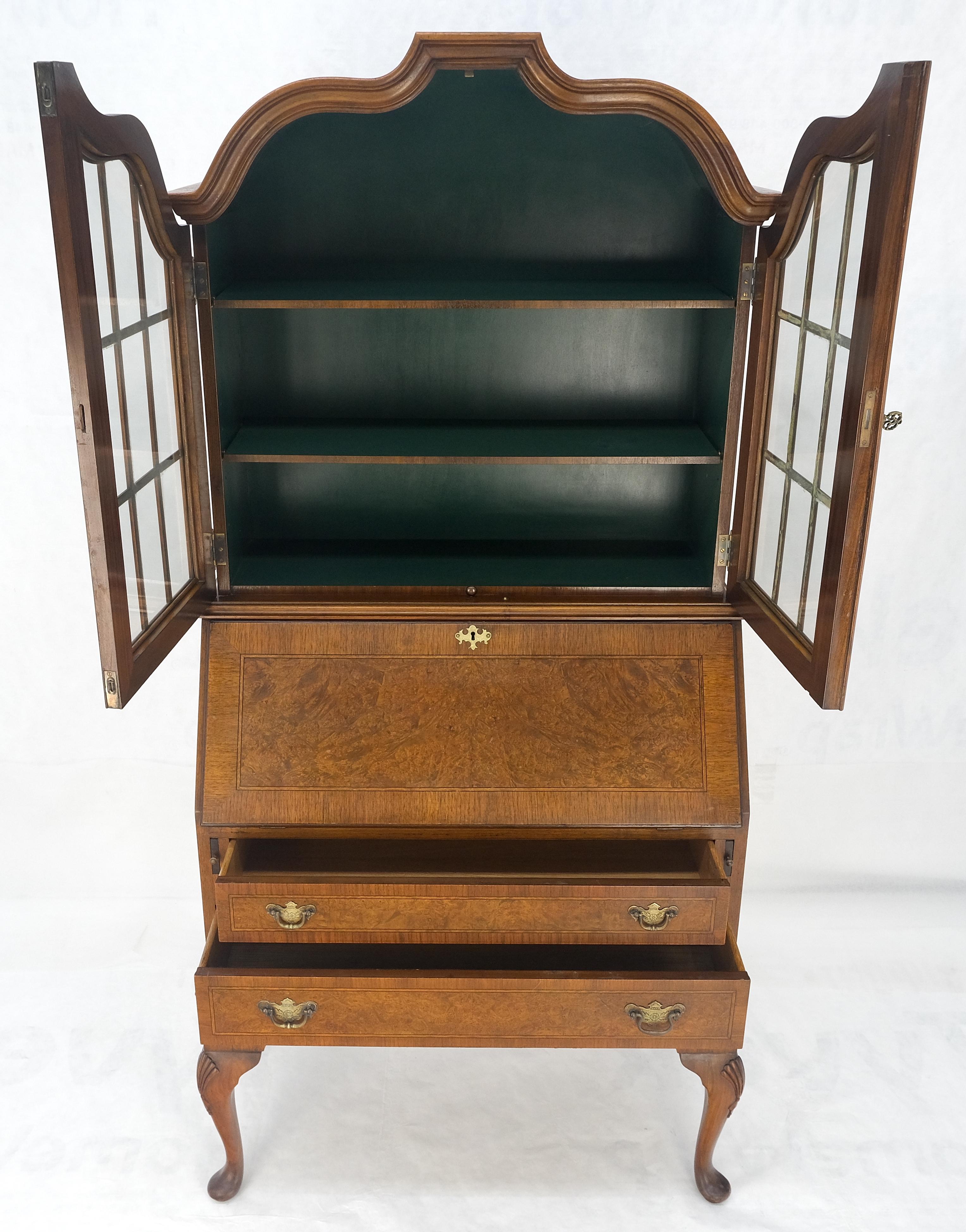 Muy fino Compacto Burl Wood Queen Ann Secretario Escritorio Librería Cómoda Cajones Lacado en venta