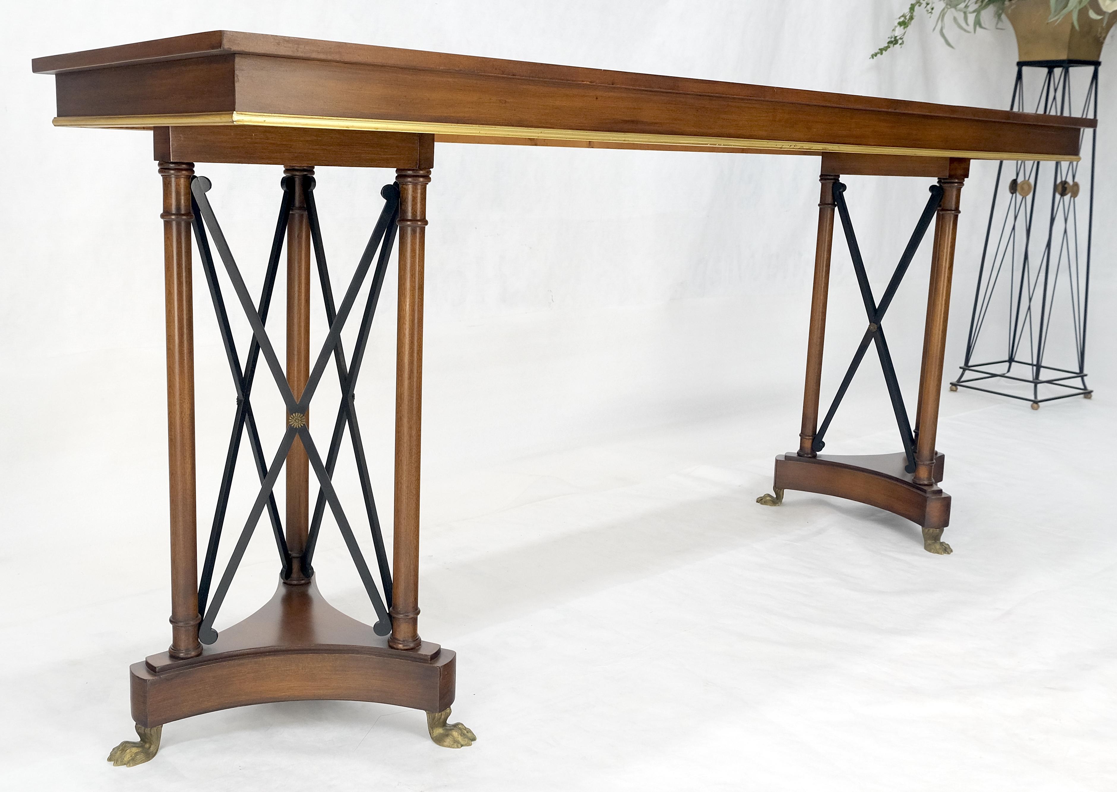 Very Fine Double Pedestal Base 72