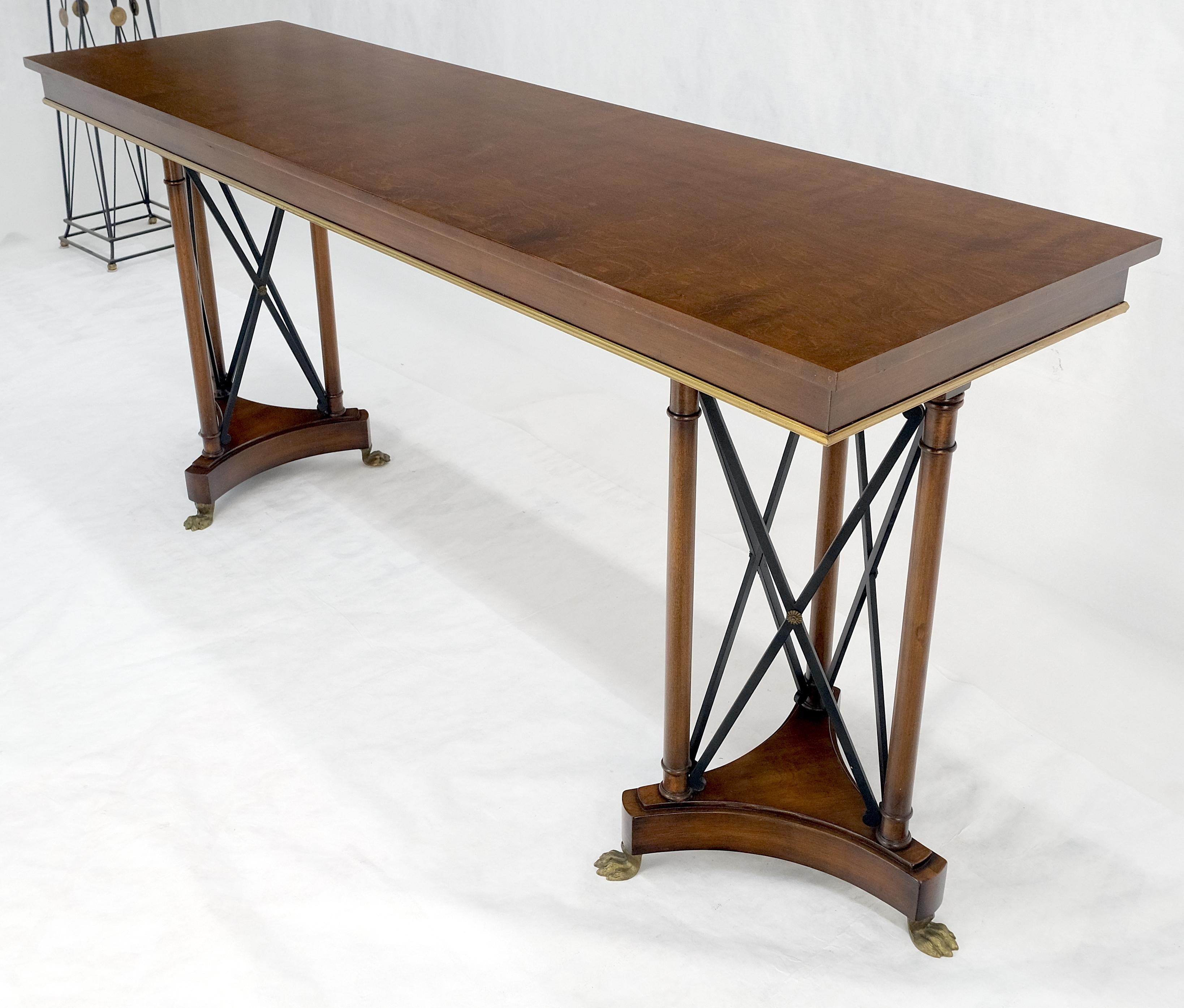 Very Fine Double Pedestal Base 72