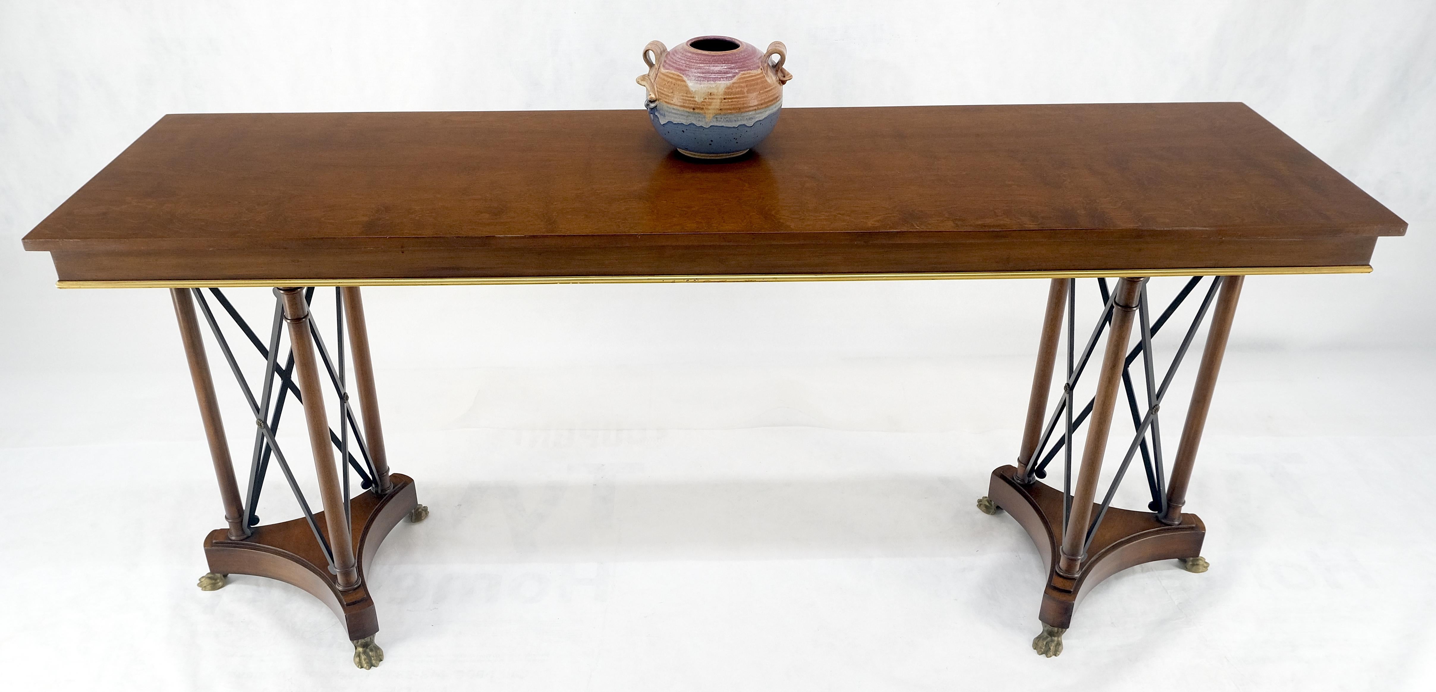 Very Fine Double Pedestal Base 72