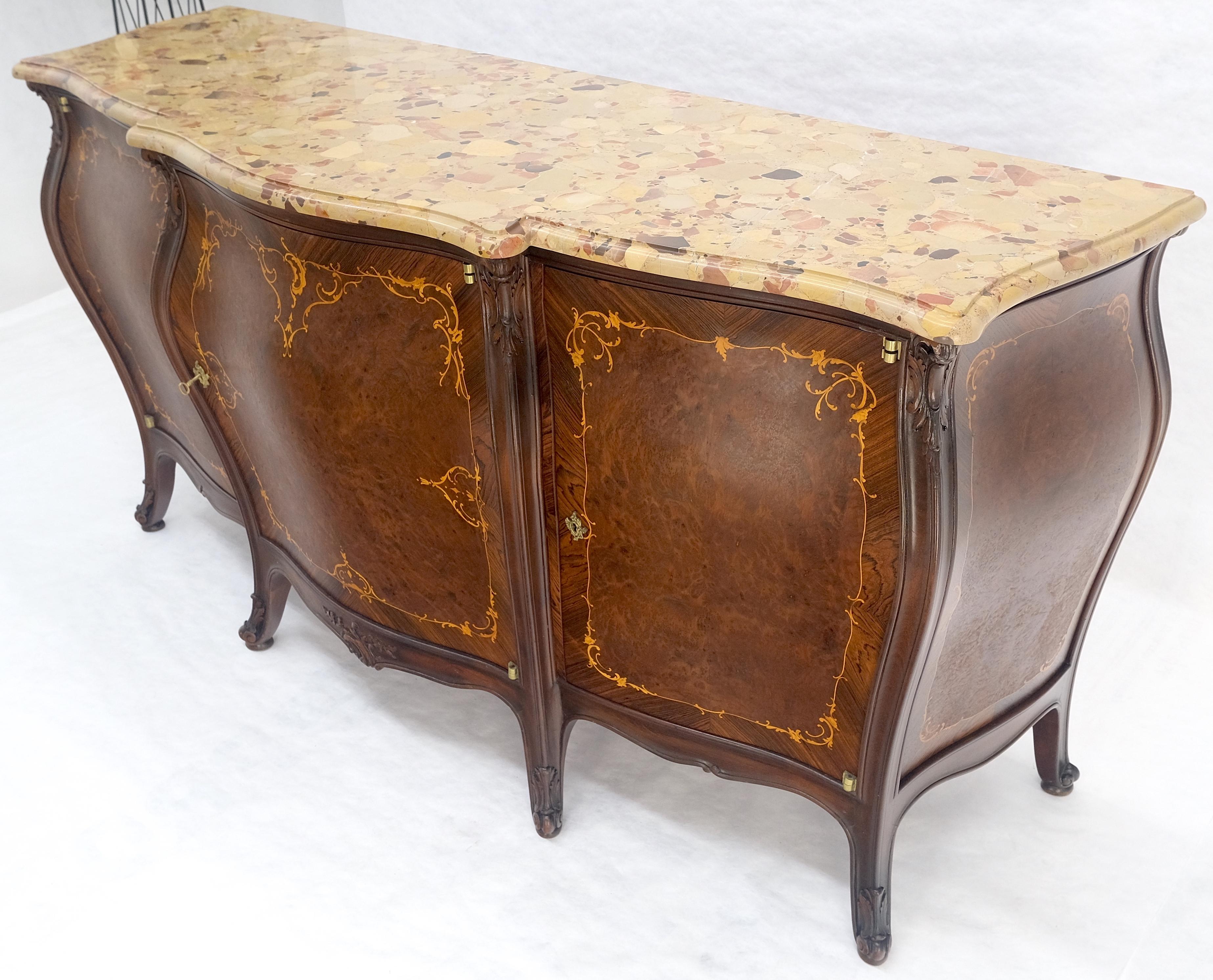 Très belle et très grande commode à 3 portes en marqueterie de bombe française MINT en vente 9