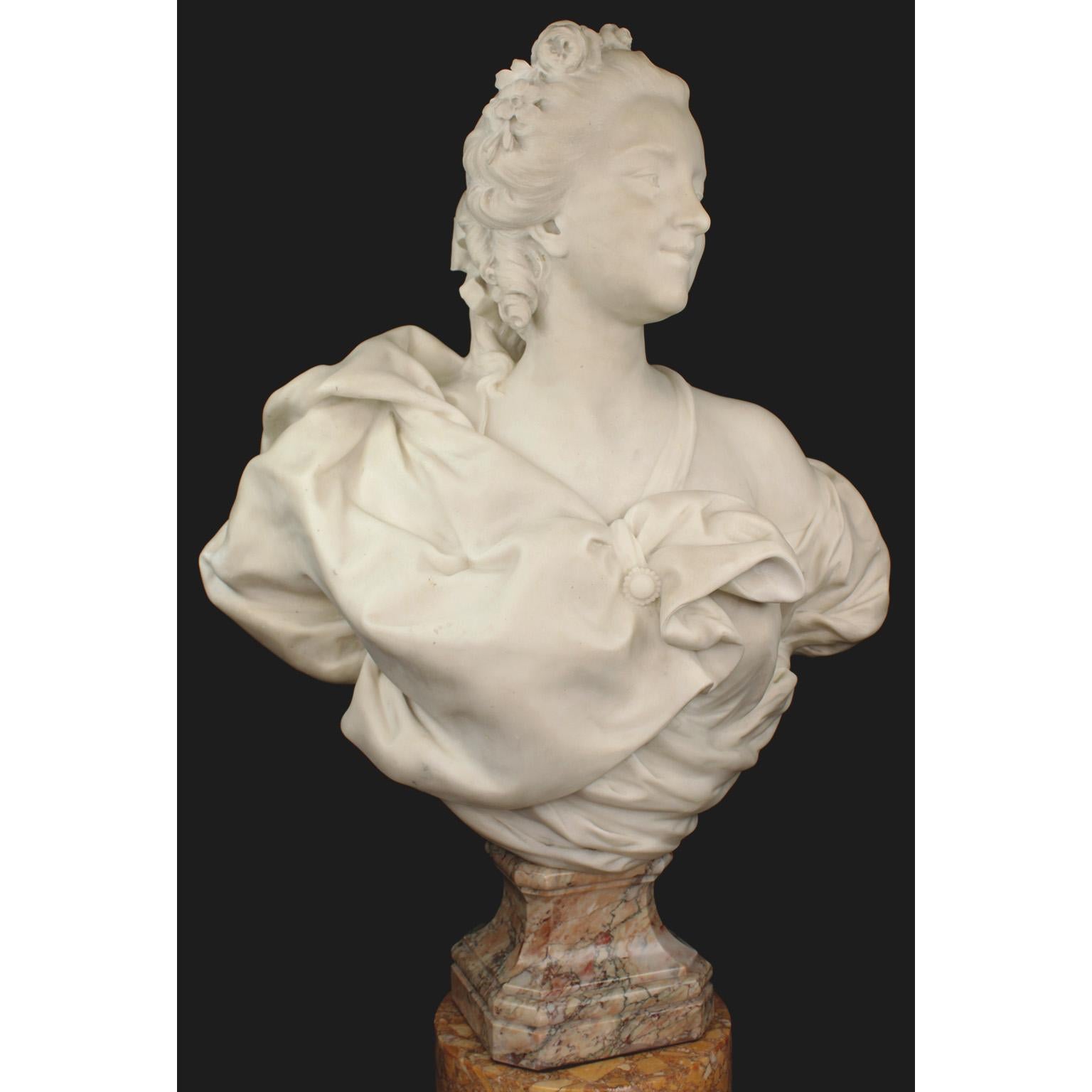 Sehr schöne französische Büste einer jungen Schönheit aus weißem Marmor des 19. Jahrhunderts von René Rozet (Geschnitzt) im Angebot