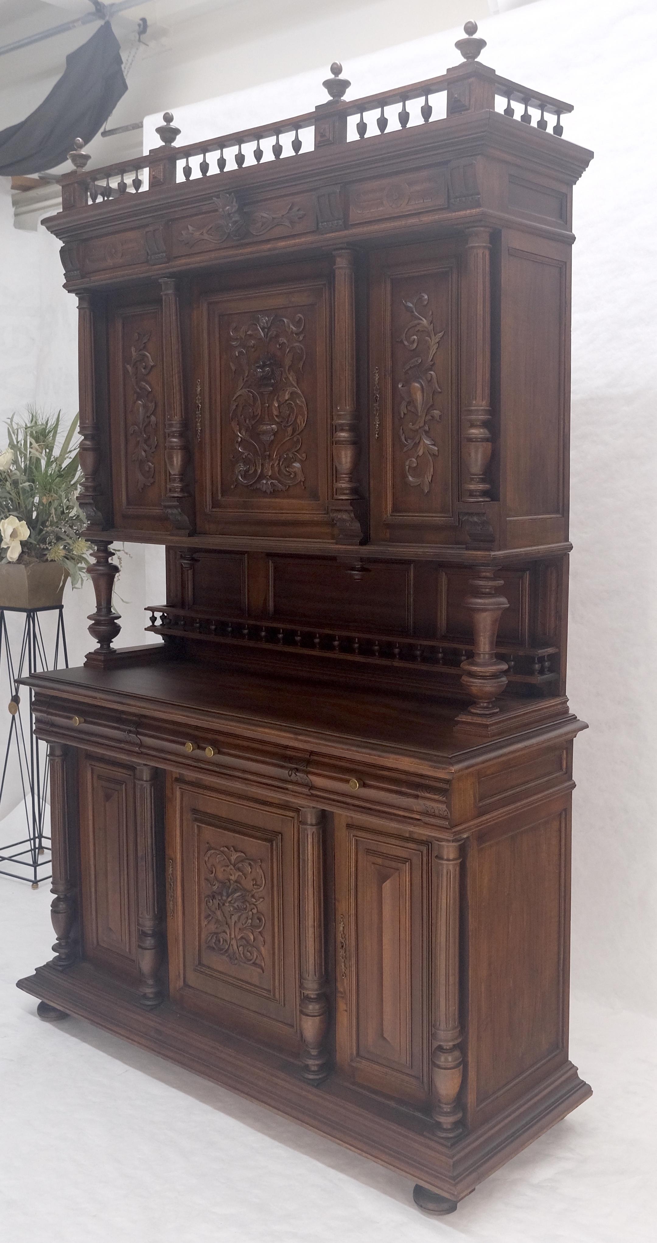 Very Fine French Carved Walnut Gallery Top Buffet Sideboard Cupboard MINT! For Sale 7