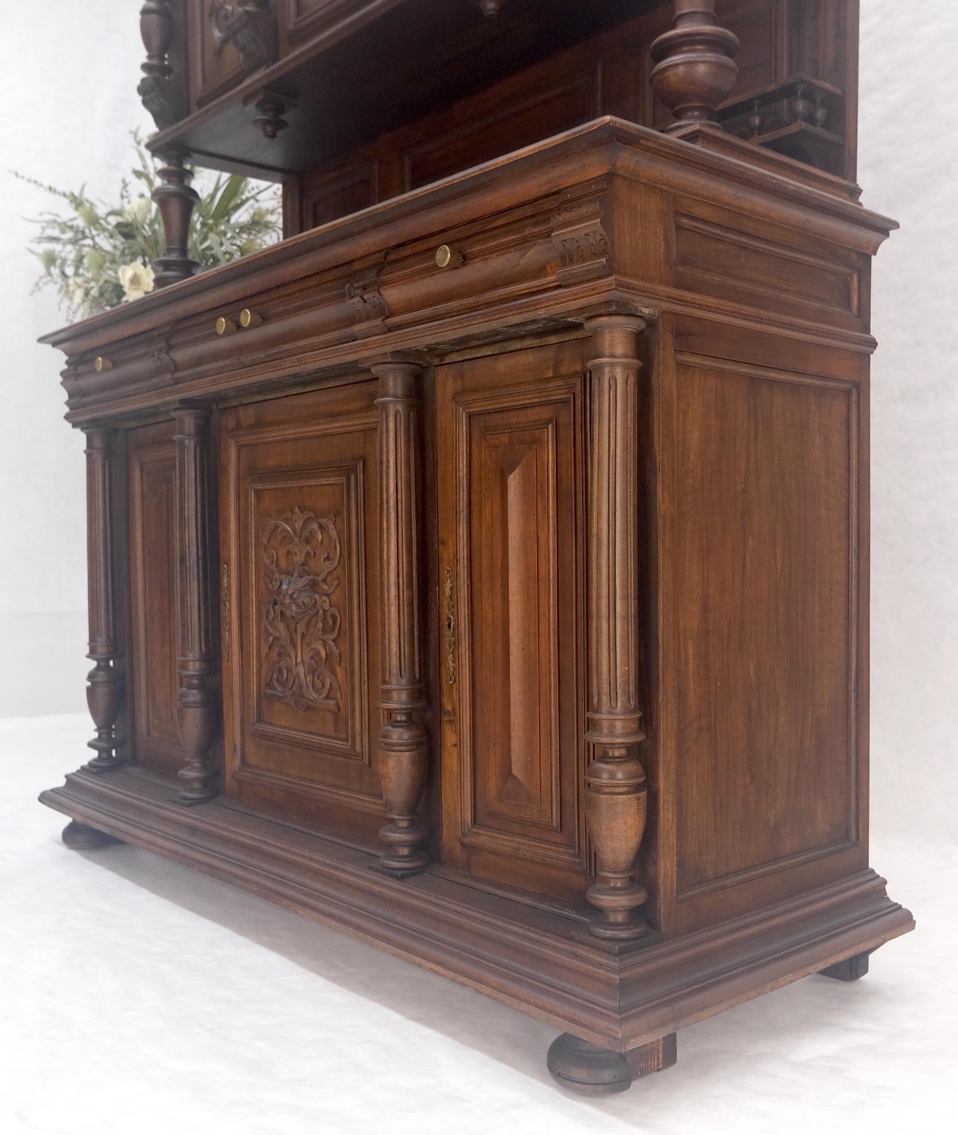 Very Fine French Carved Walnut Gallery Top Buffet Sideboard Cupboard MINT! For Sale 8