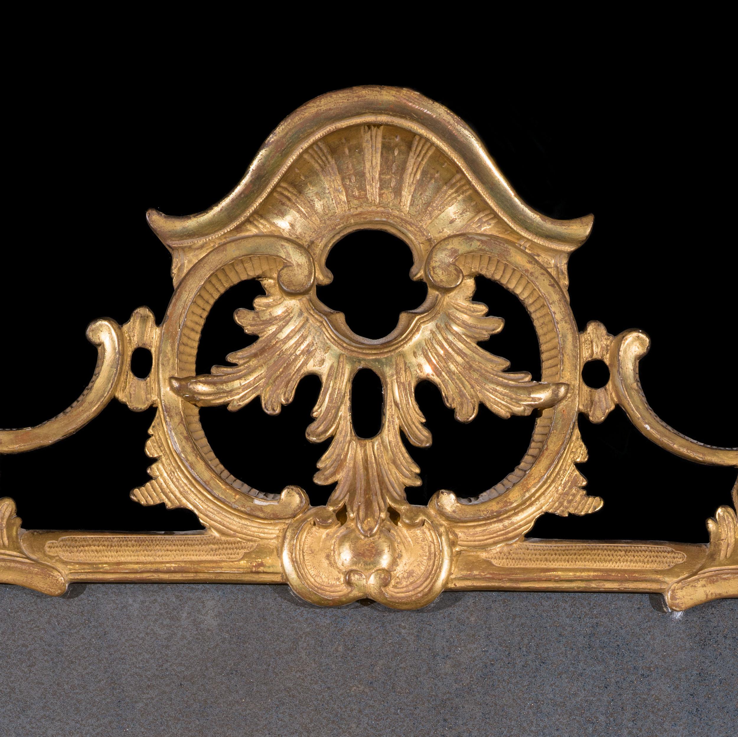 English Very Fine George III Giltwood Wall Mirror with Mercury Plate For Sale