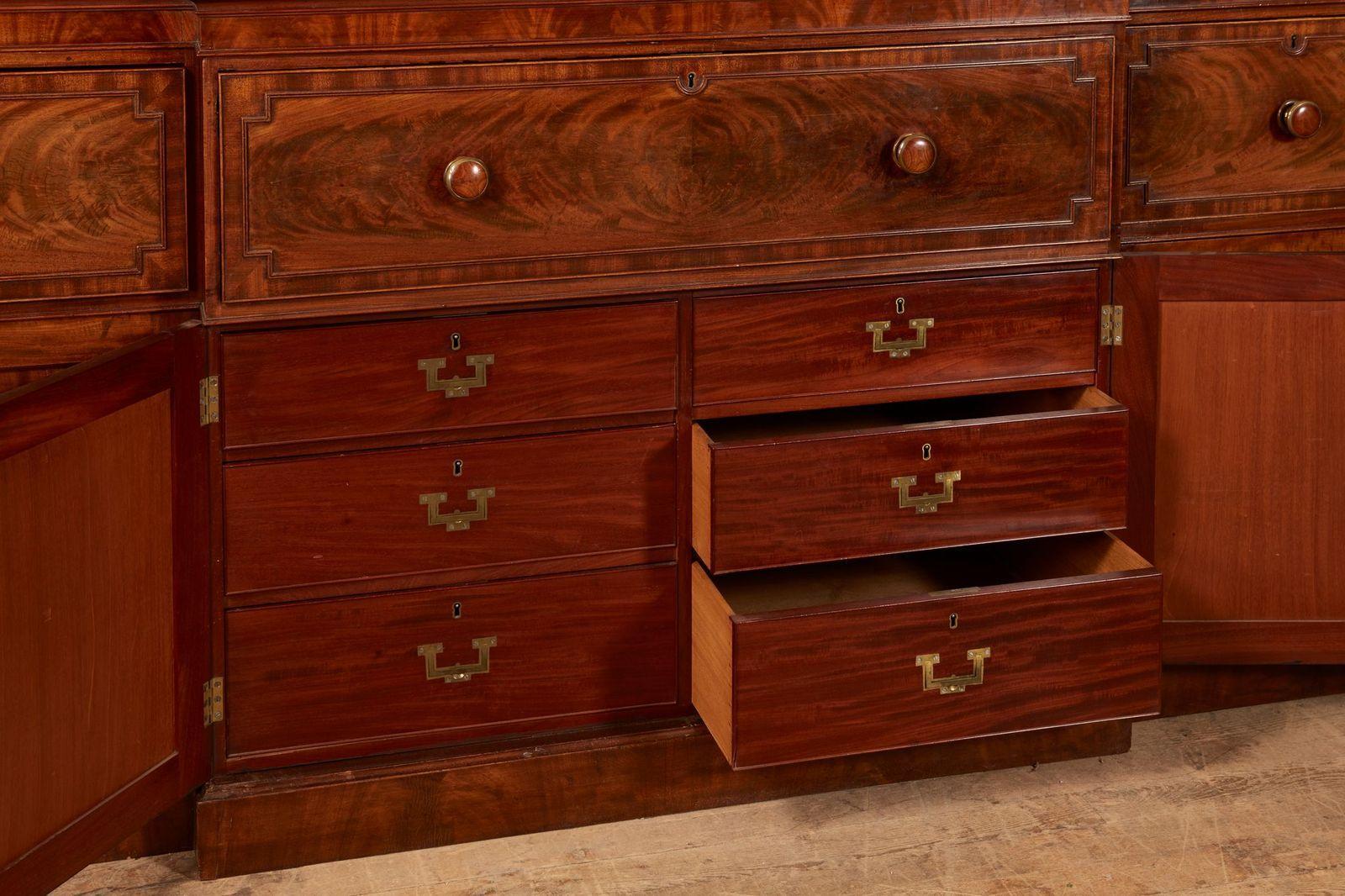 Very Fine George IV Breakfront Bookcase 3
