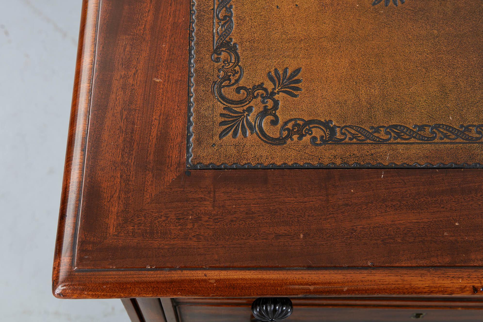 Very Fine George IV Mahogany and Ebony Partners Desk by Gillows For Sale 3