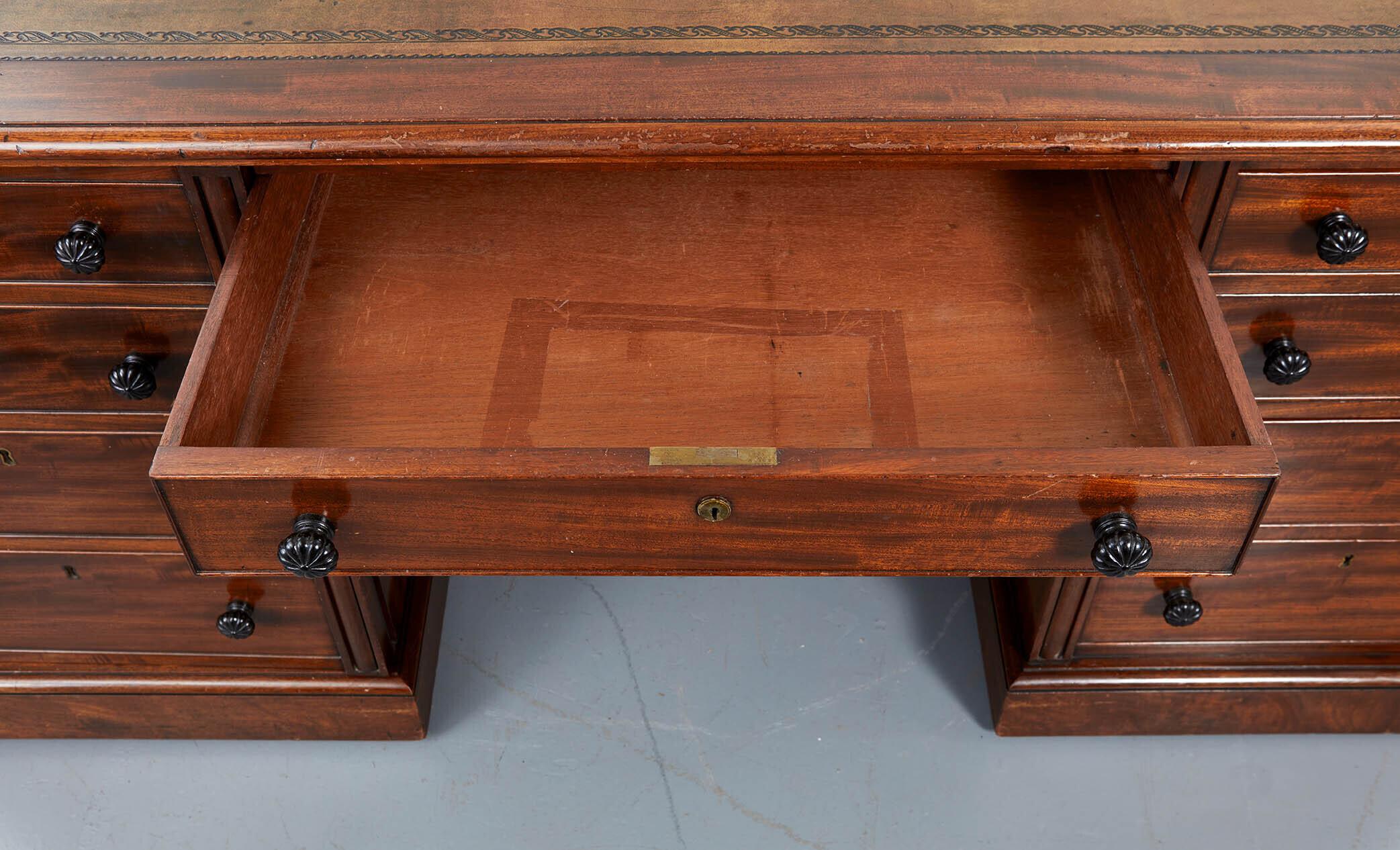 Very Fine George IV Mahogany and Ebony Partners Desk by Gillows For Sale 6