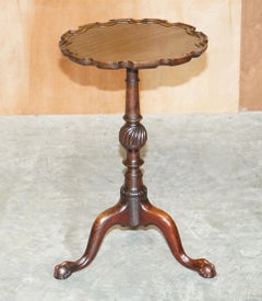 Very Fine Gillows of Lancaster Antique Hardwood Pie Crust Claw & Ball End Table
