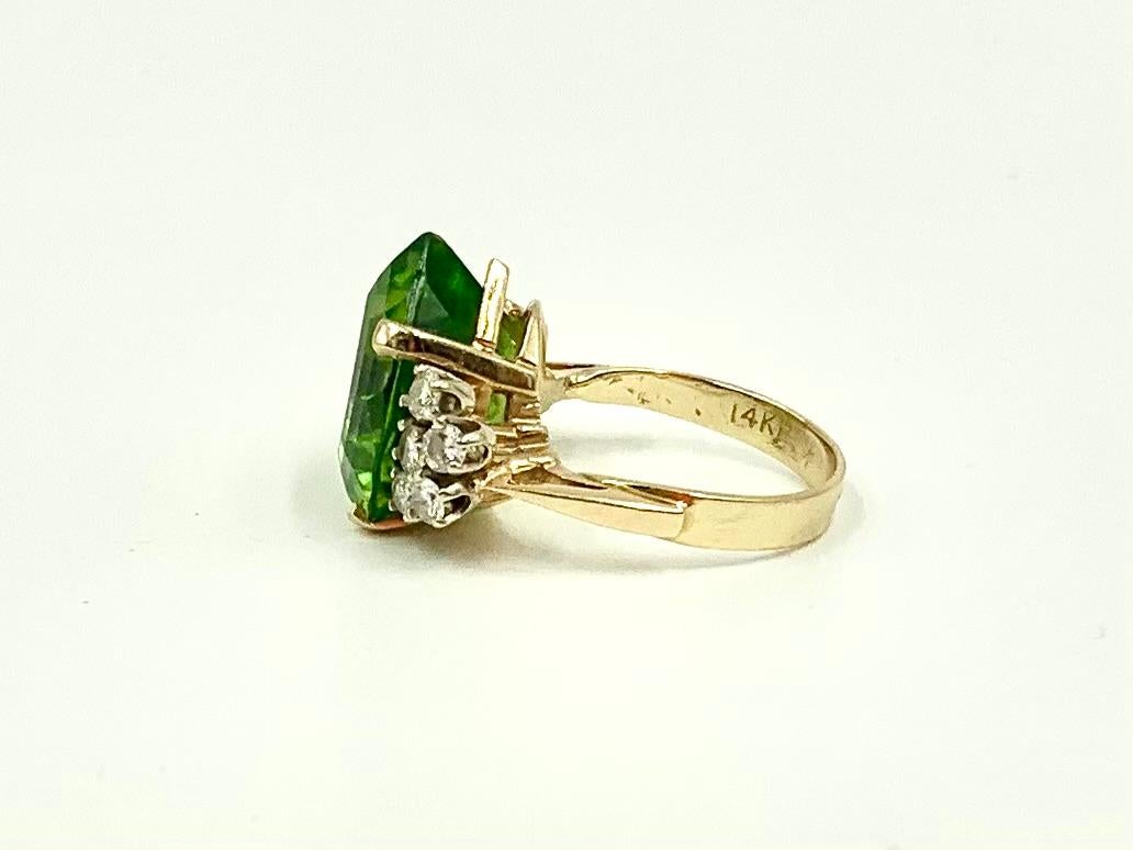 Women's or Men's Very Fine Heart Shaped 10.5 TCW Peridot Diamond 14K Yellow Gold Ring For Sale