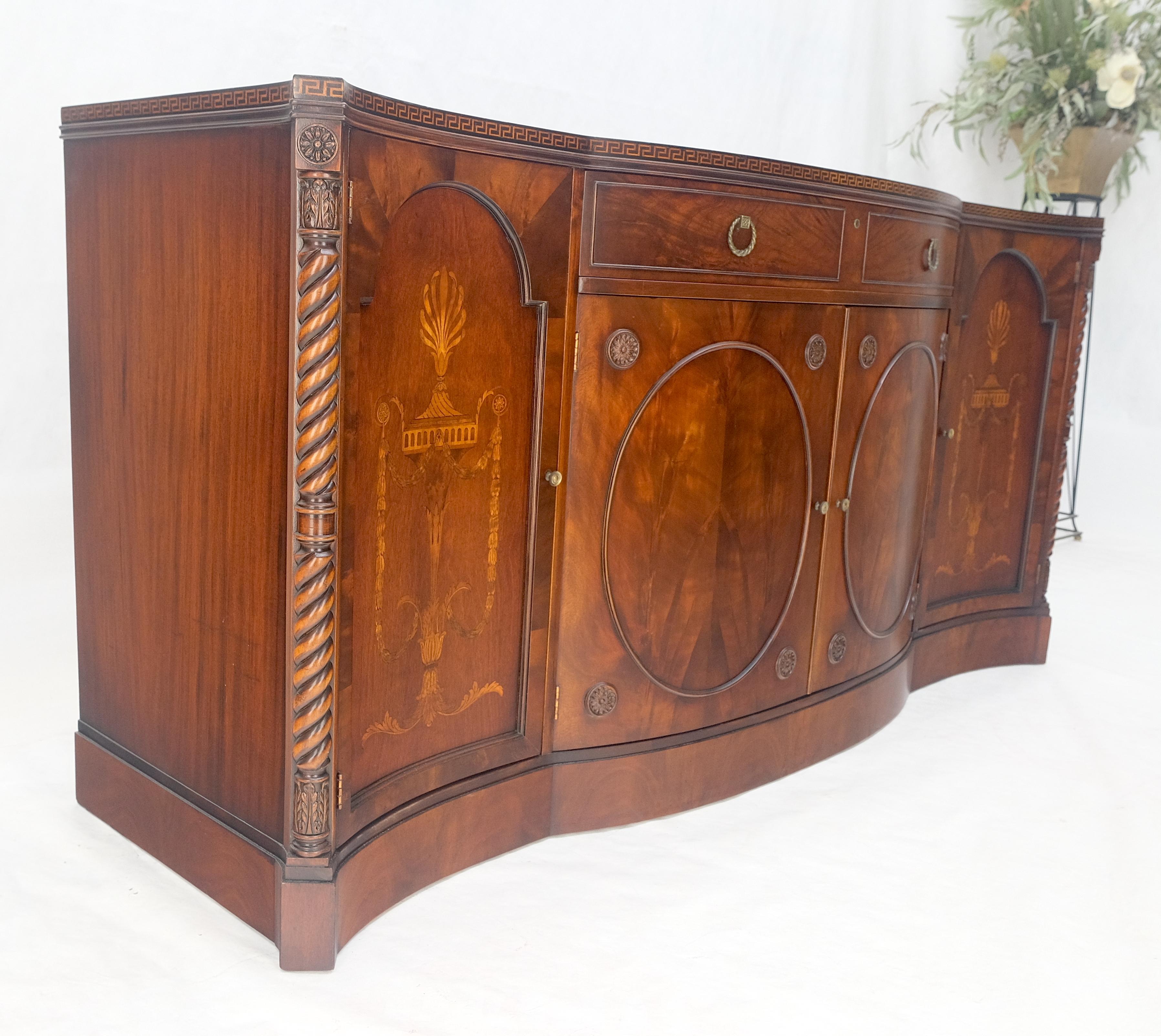 Credenza mobile in mogano con fronte a serpentina intarsiata MINT! in vendita 7