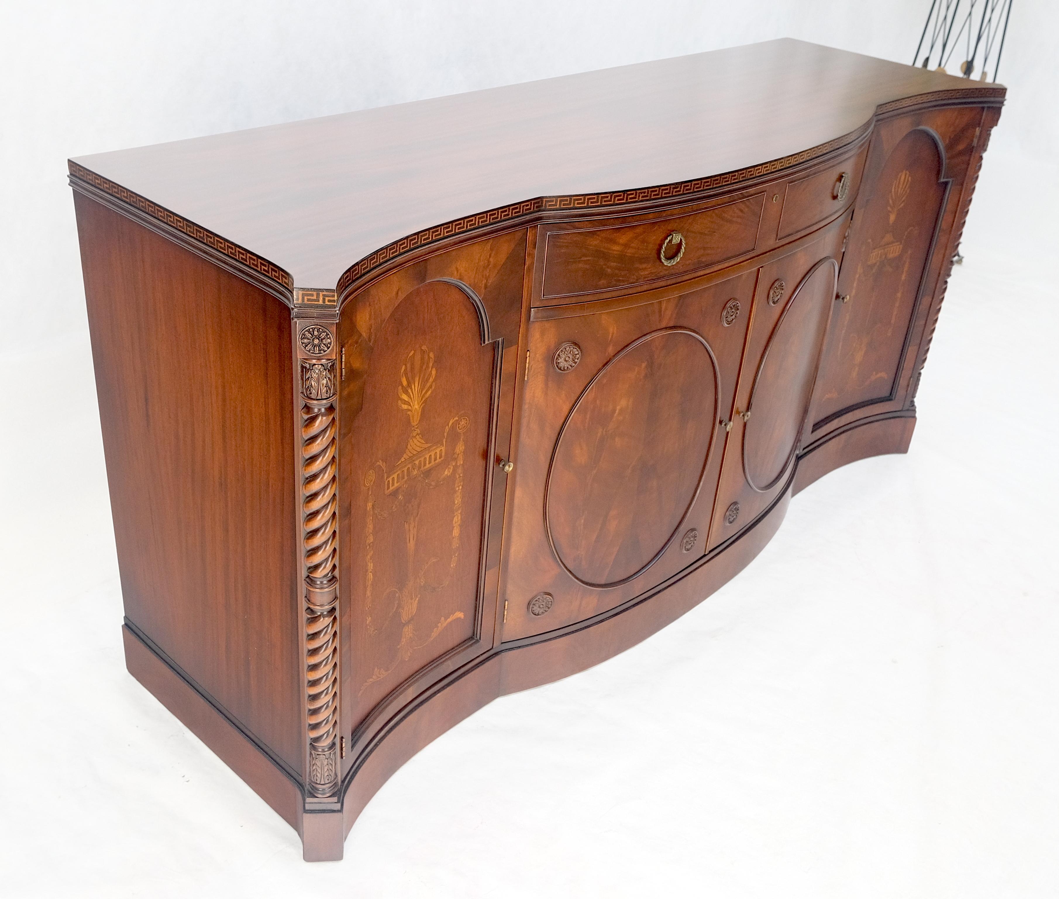 Credenza mobile in mogano con fronte a serpentina intarsiata MINT! in vendita 8