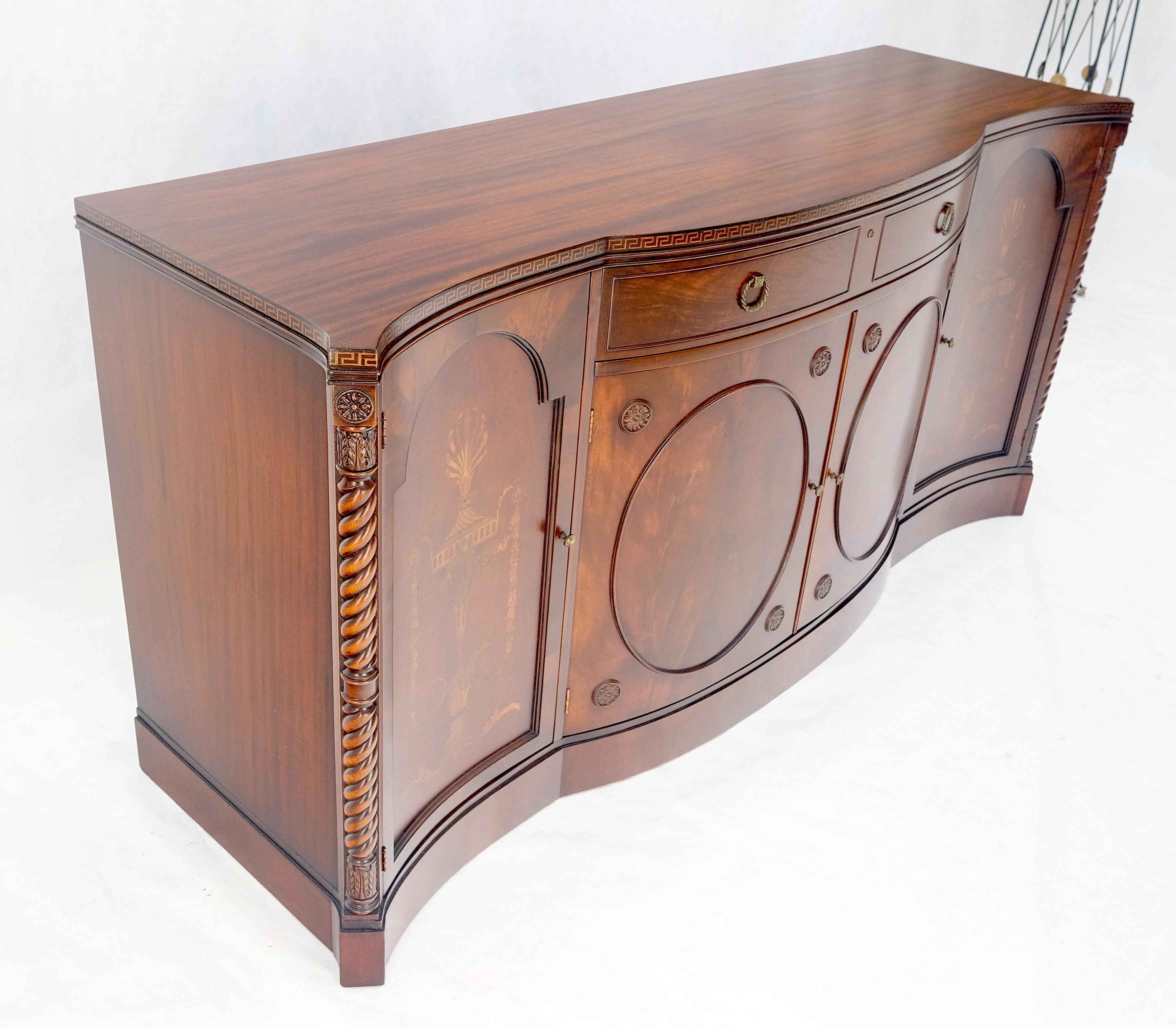 Credenza mobile in mogano con fronte a serpentina intarsiata MINT! in vendita 9