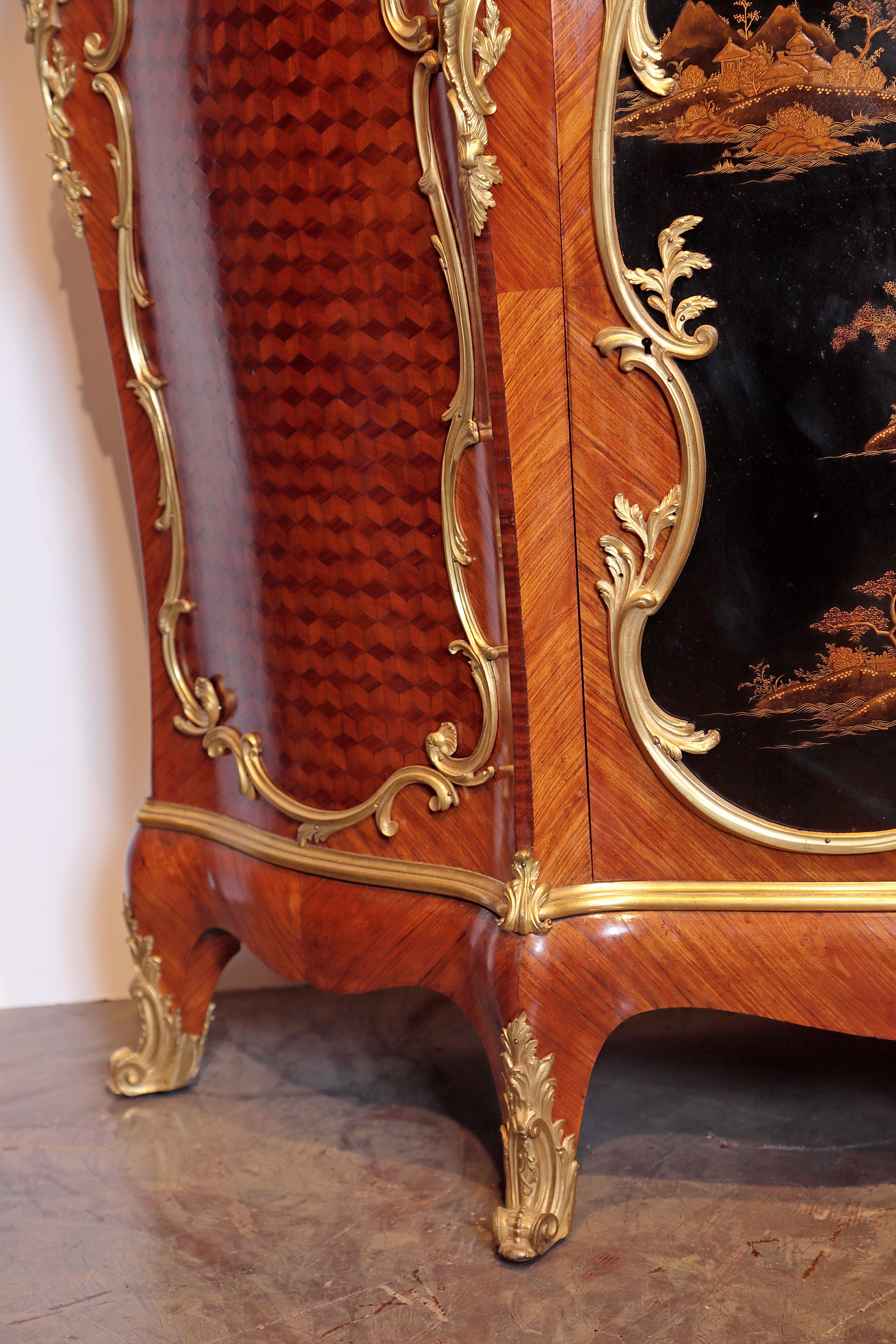 19th Century Very Fine Lacquer Chinoiserie side cabinet by Victor Raulin For Sale
