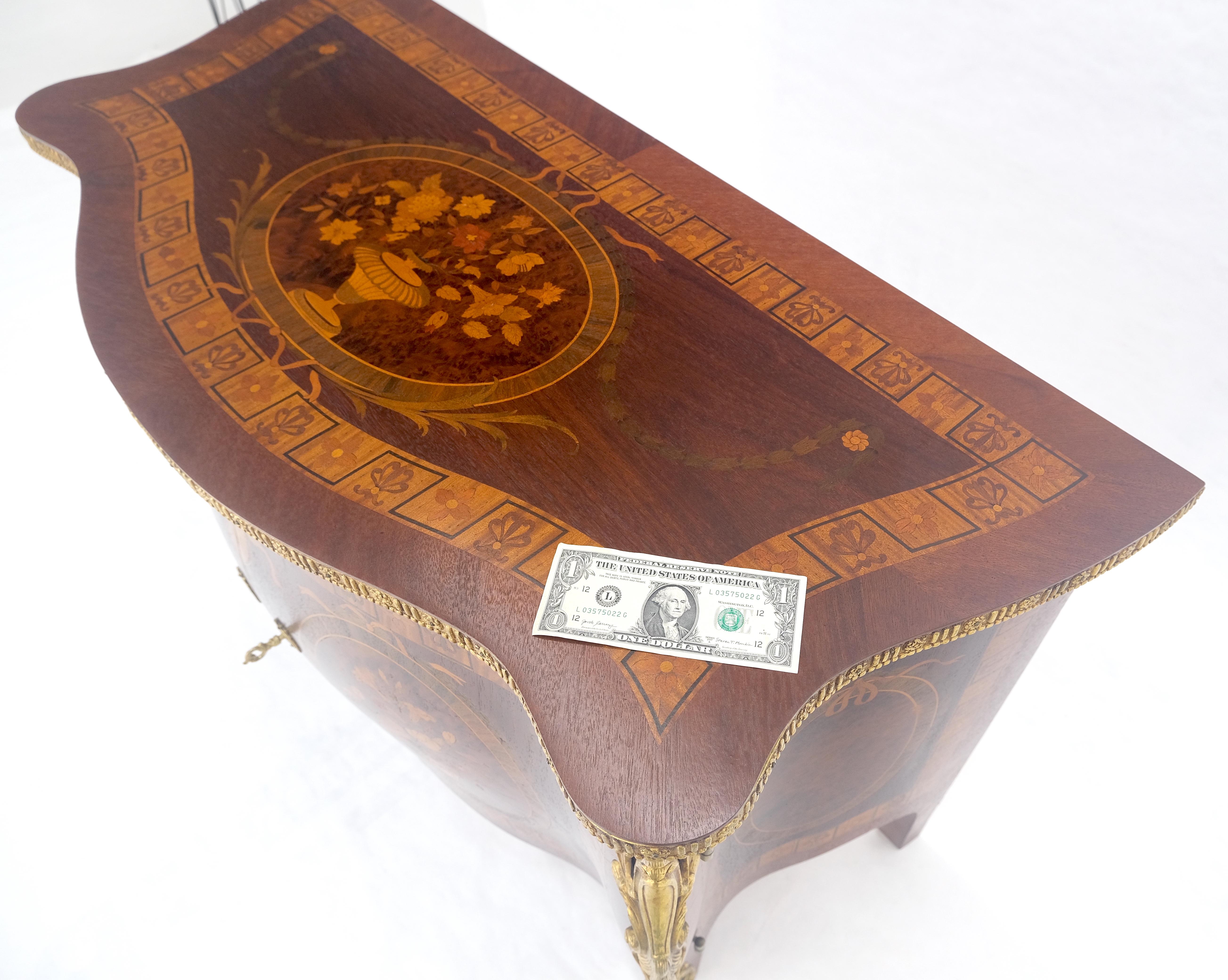 Grande cassettone con intarsio in ottone molto fine MINT in vendita 2